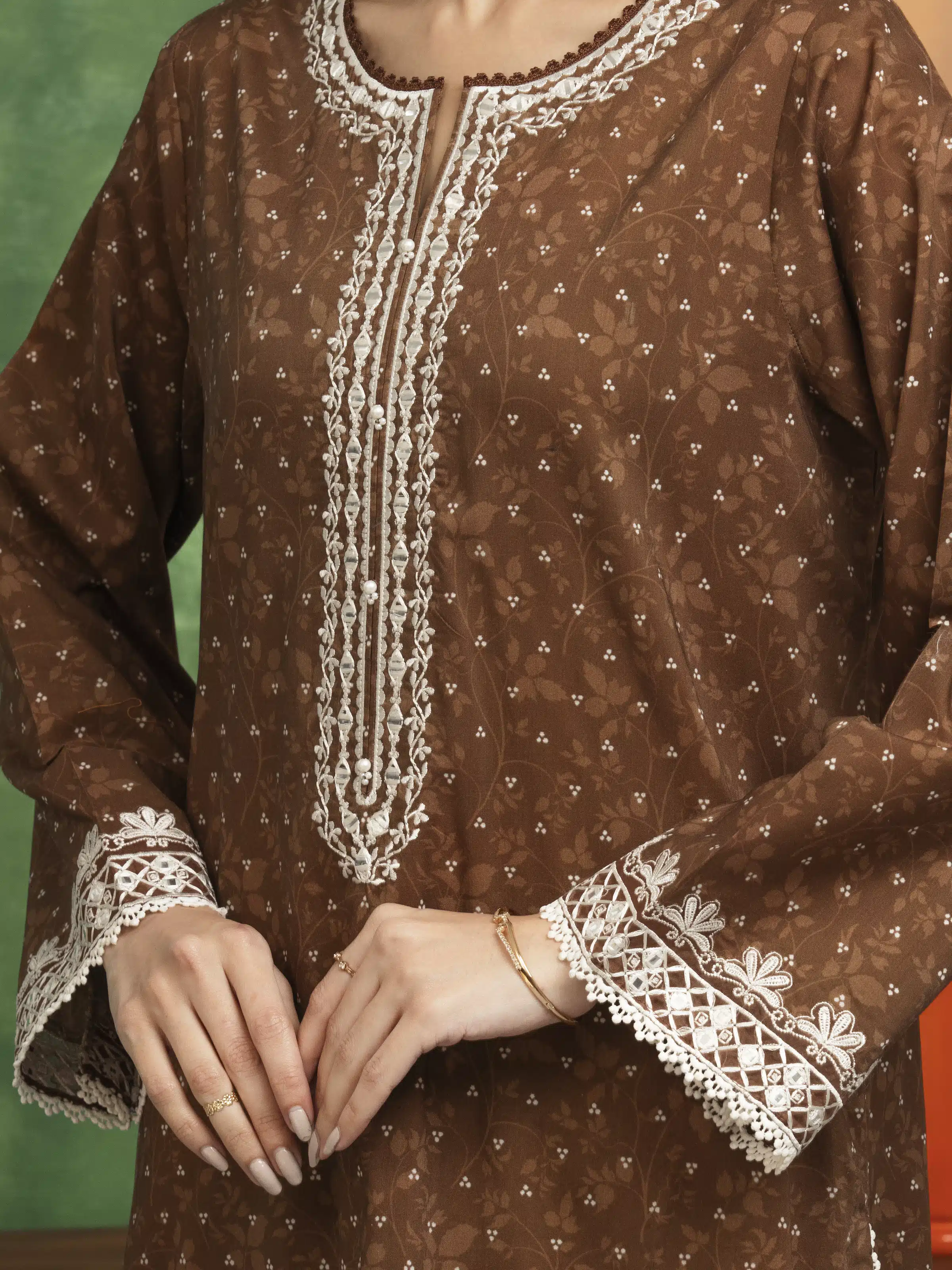 Embroidered Lawn Shirt Trouser - EWU5V1-31466ST - Image 3