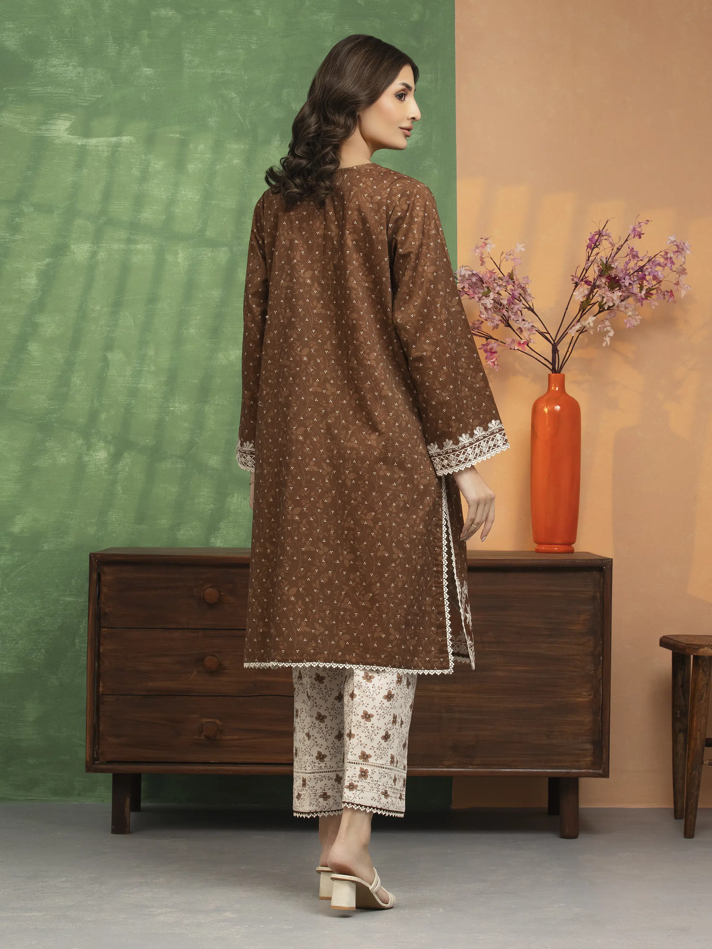 Embroidered Lawn Shirt Trouser - EWU5V1-31466ST - Image 5