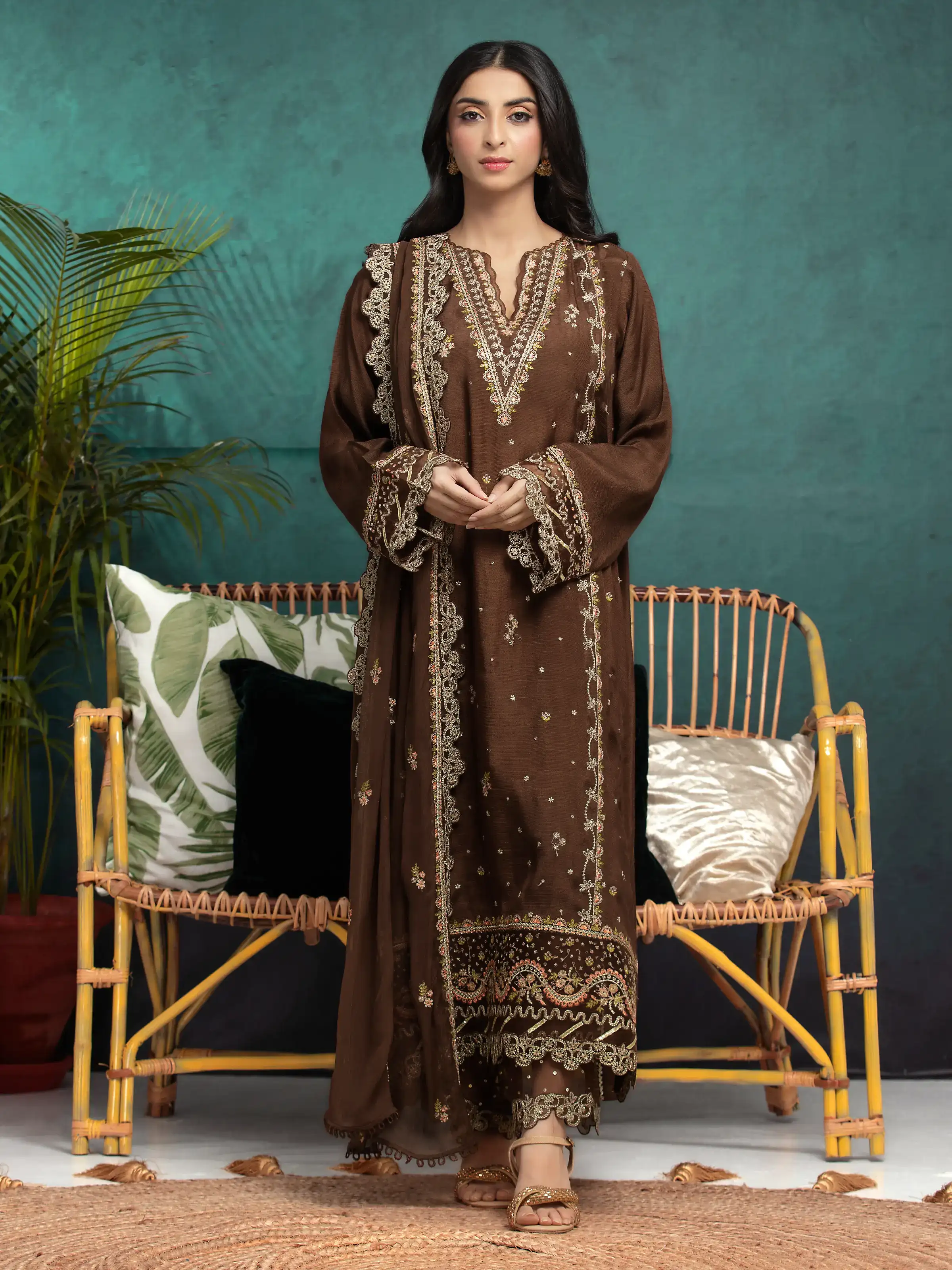 Embroidered Raw Silk Suit - EWU24V16-30286-3P