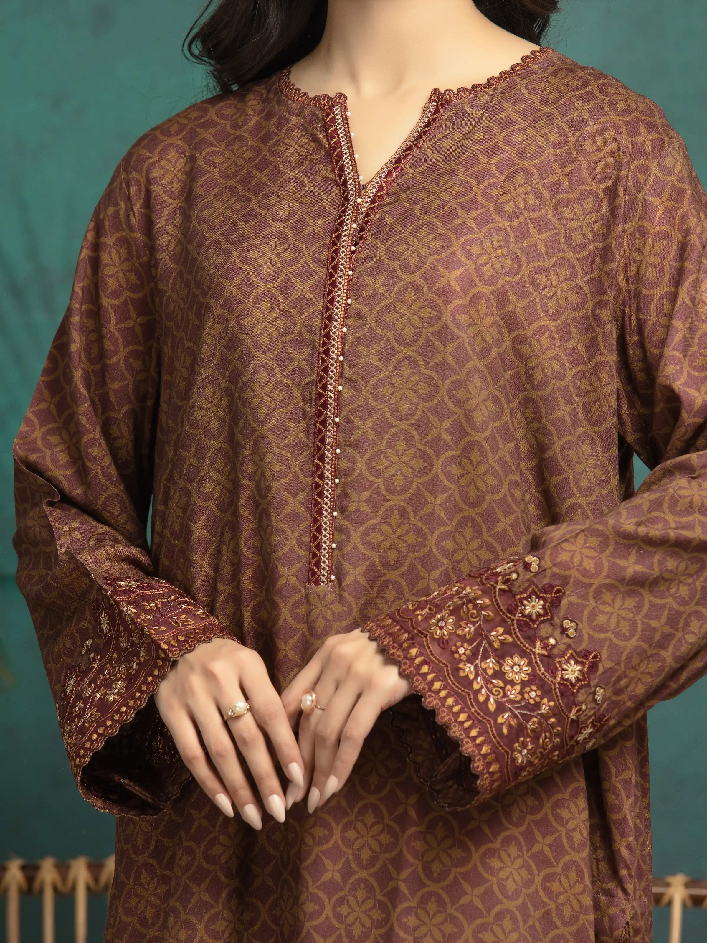 Embroidered Raw Silk Suit - EWU24V16-30371-3P - Image 3