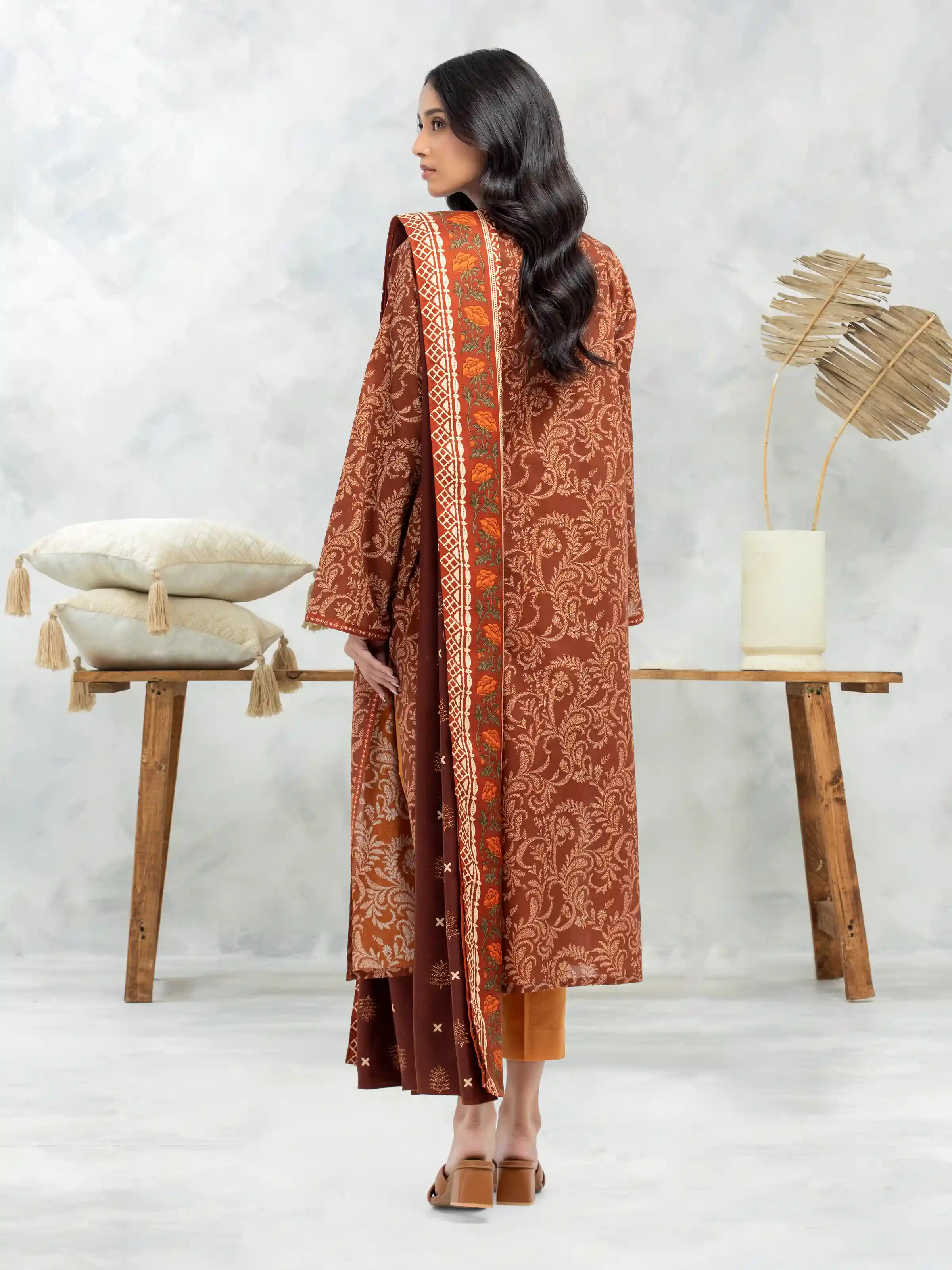 Printed Khaddar Suit - EWU24M3-104 - Image 2