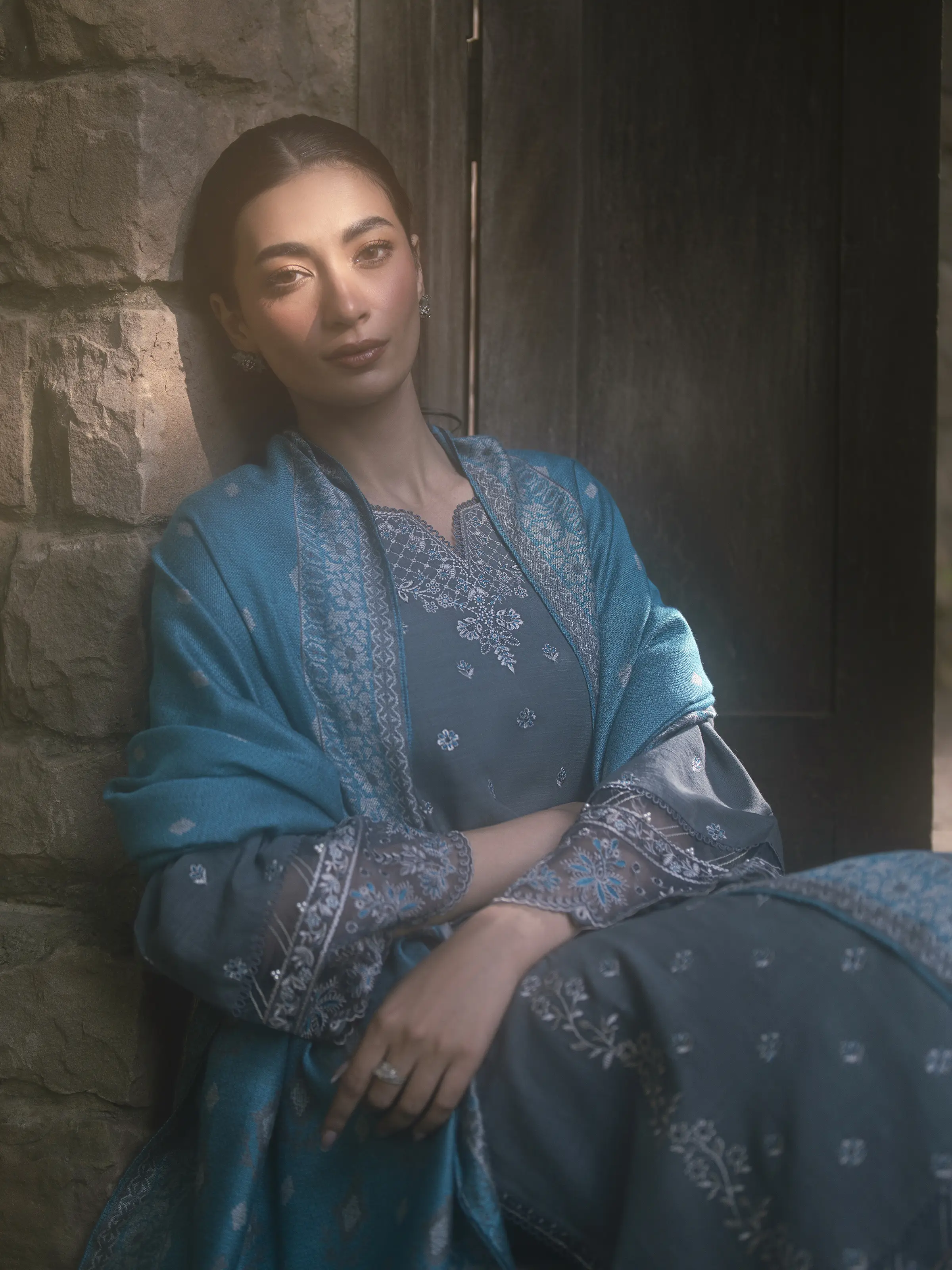 Embroidered Marina Twill Suit - EWU24V14-30209-3P - Image 5