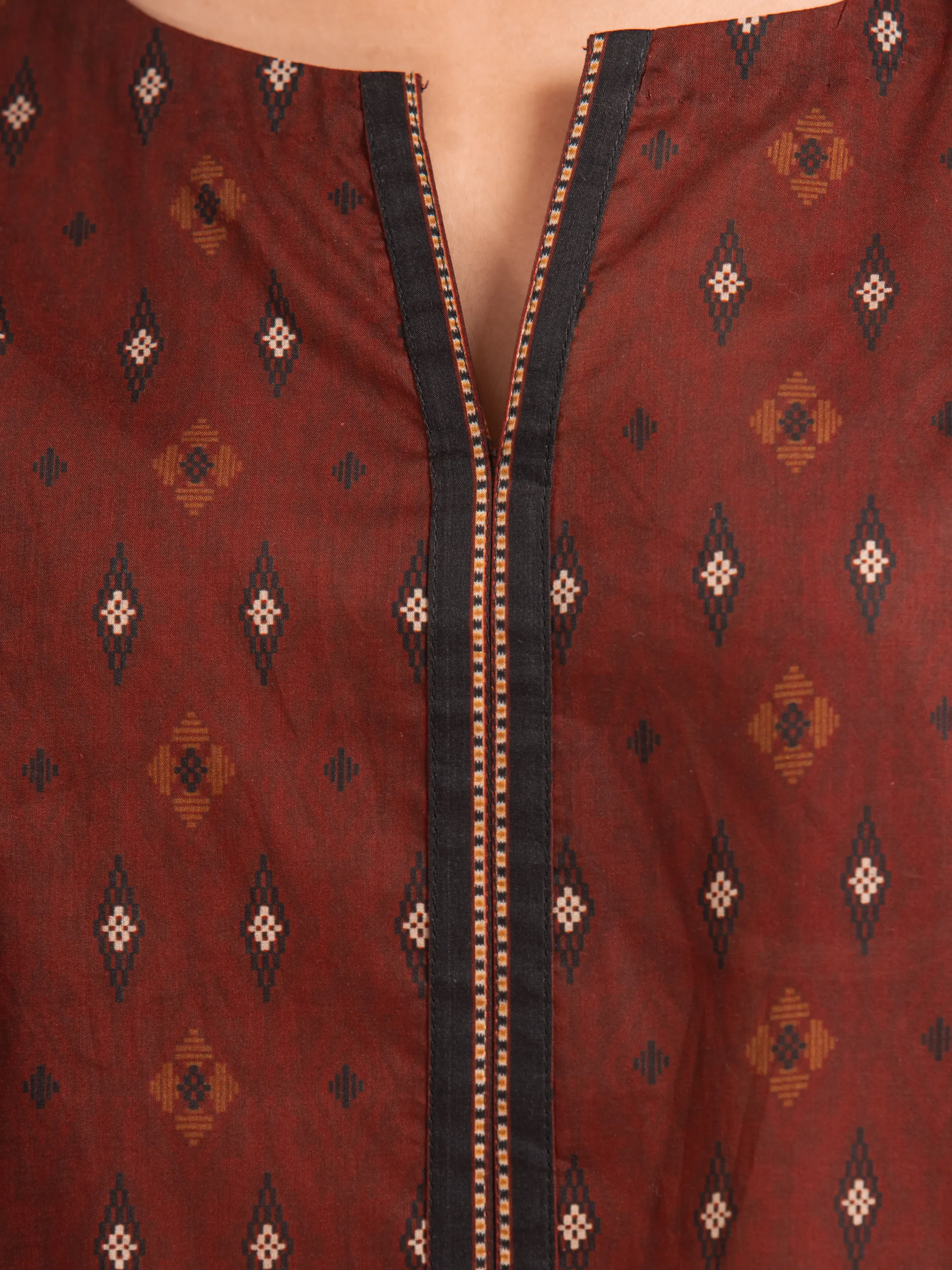Printed Khaddar Suit - EWU24A3-27055-3P - Image 3
