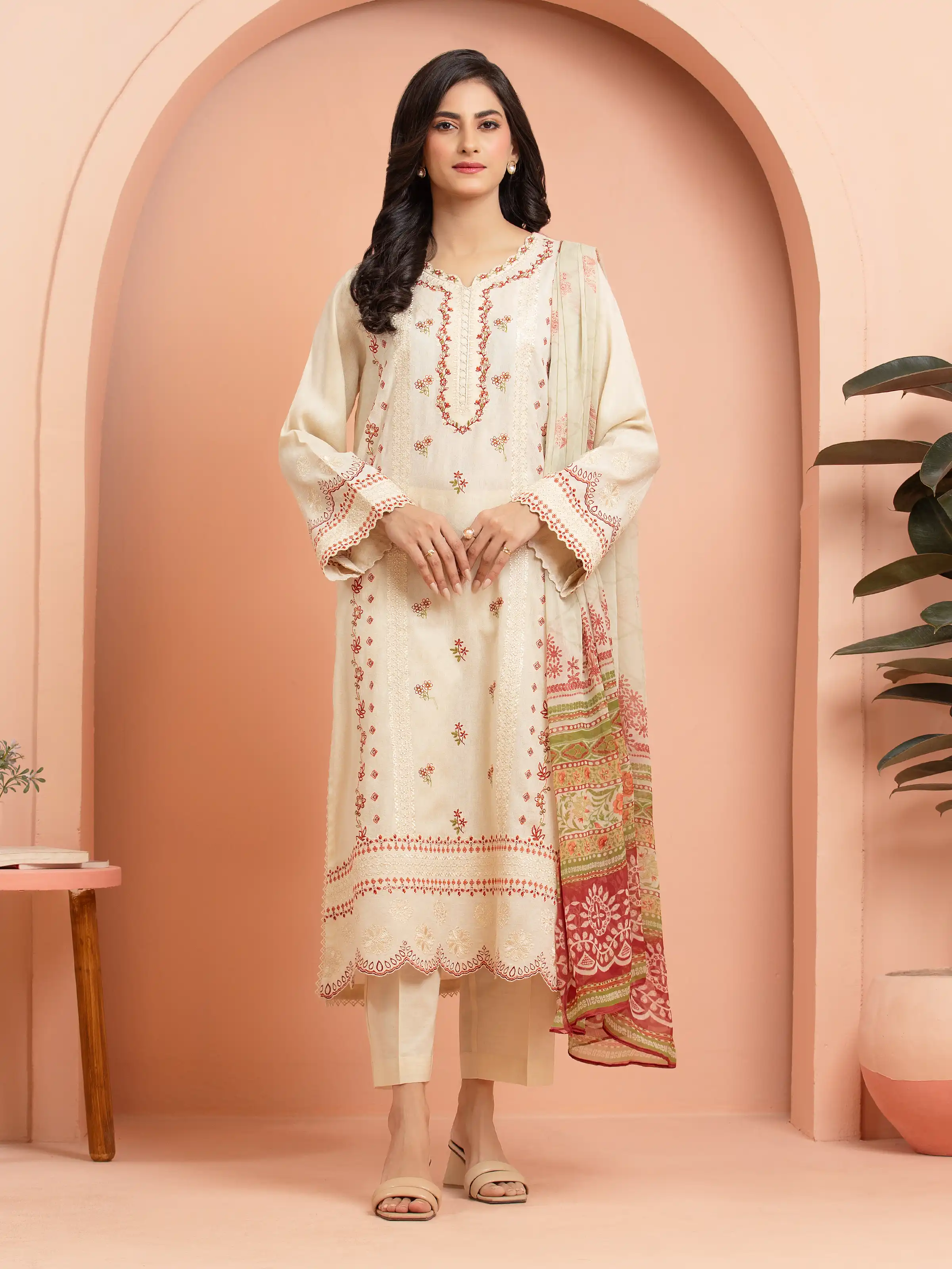 Embroidered Dobby Suit - EWU5V7-30263-3P