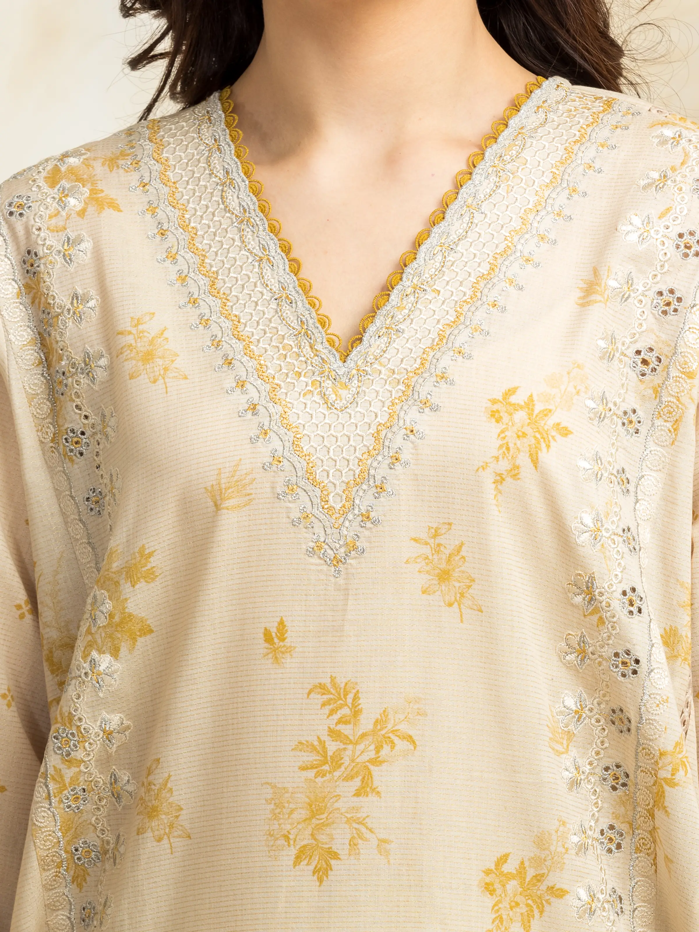 Embroidered Lawn Suit - EWU5V1-31199-3P - Image 2