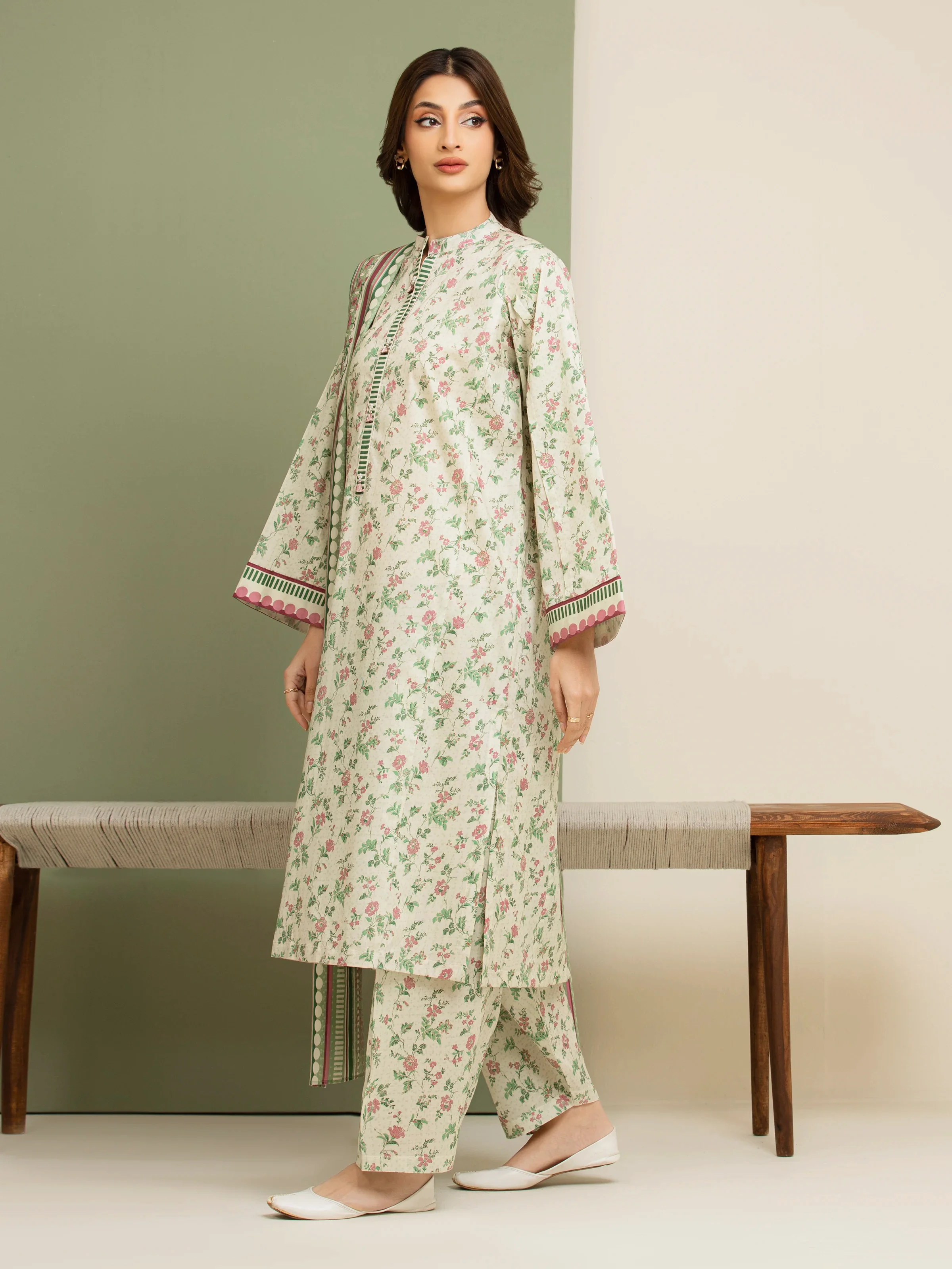 Printed Lawn Suit - EWU5A1-35152-3P - Image 3