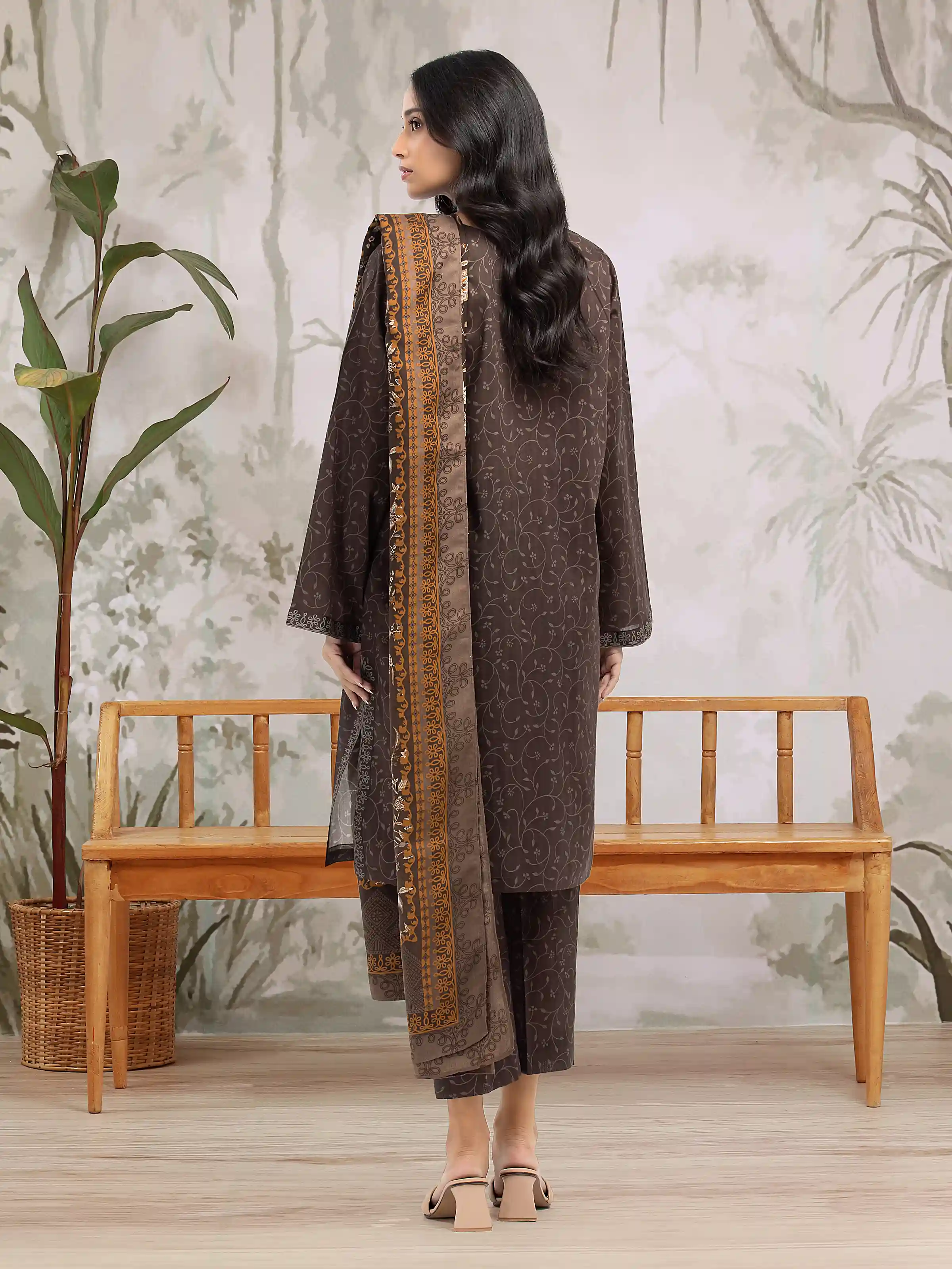 Printed Khaddar Suit - EWU24M3-083-3P - Image 2