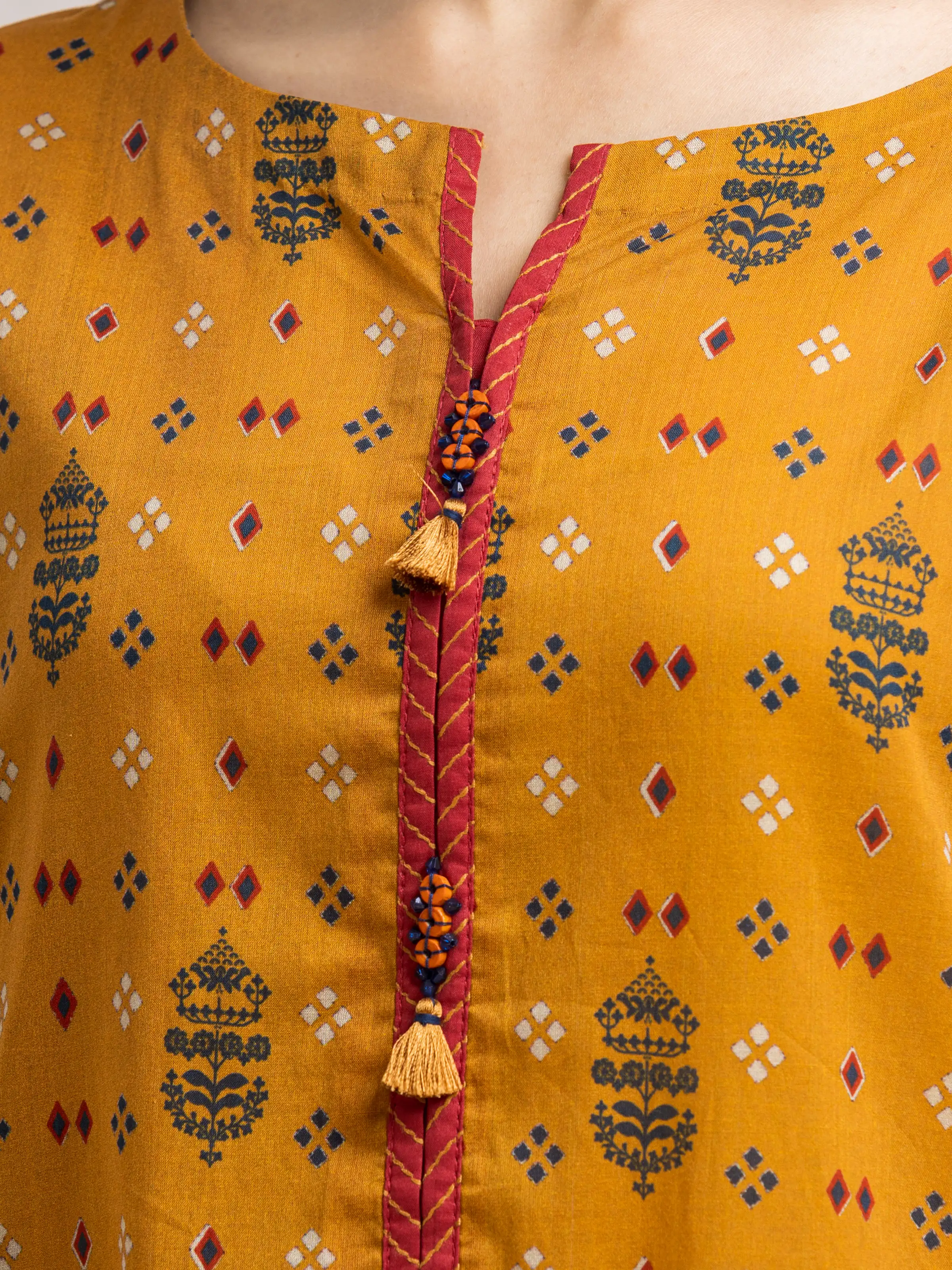 Printed Khaddar Suit - EWU24A3-28012-3P - Image 3