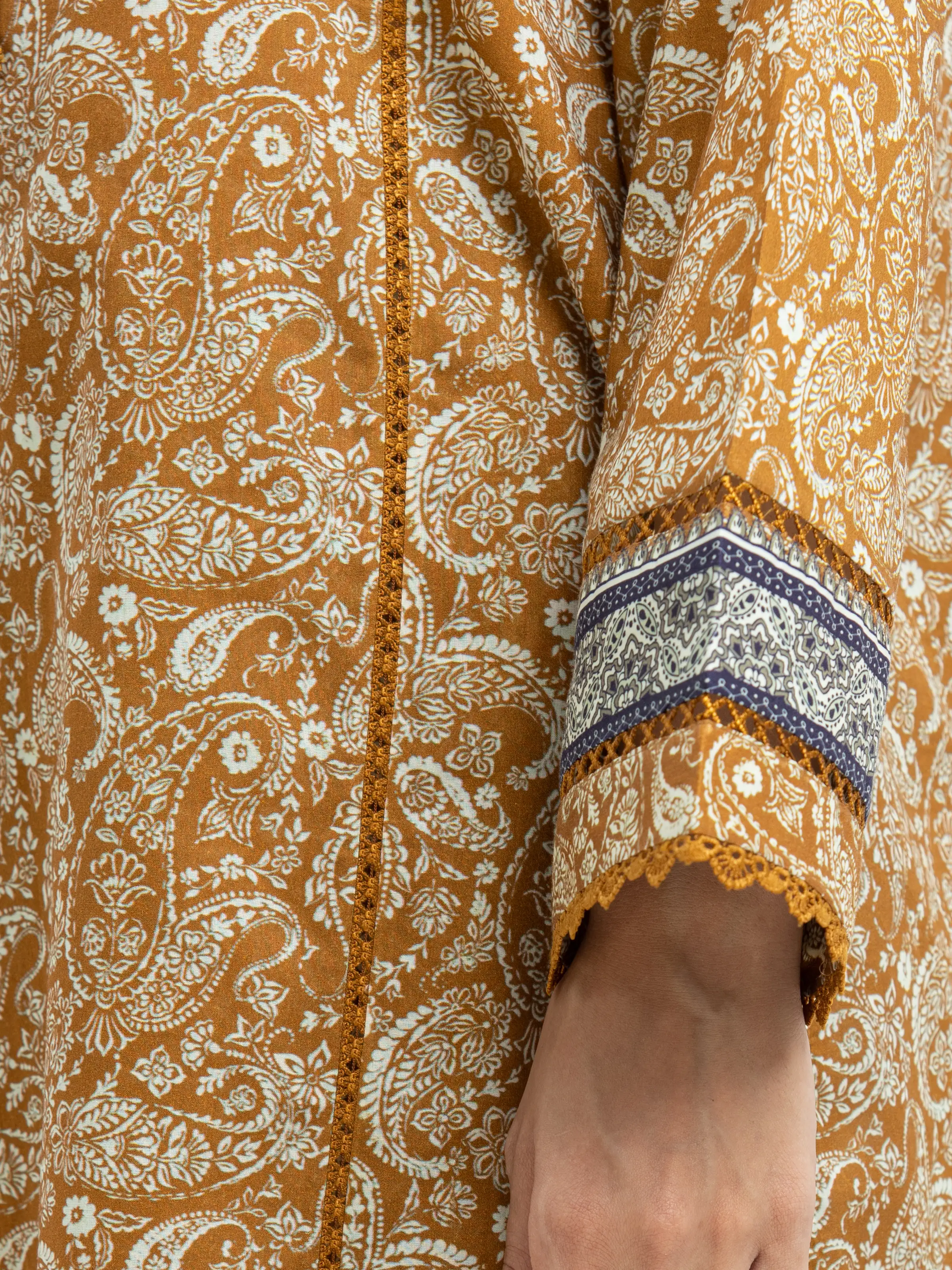 Printed Khaddar Suit - EWU24M3-089-3P - Image 4