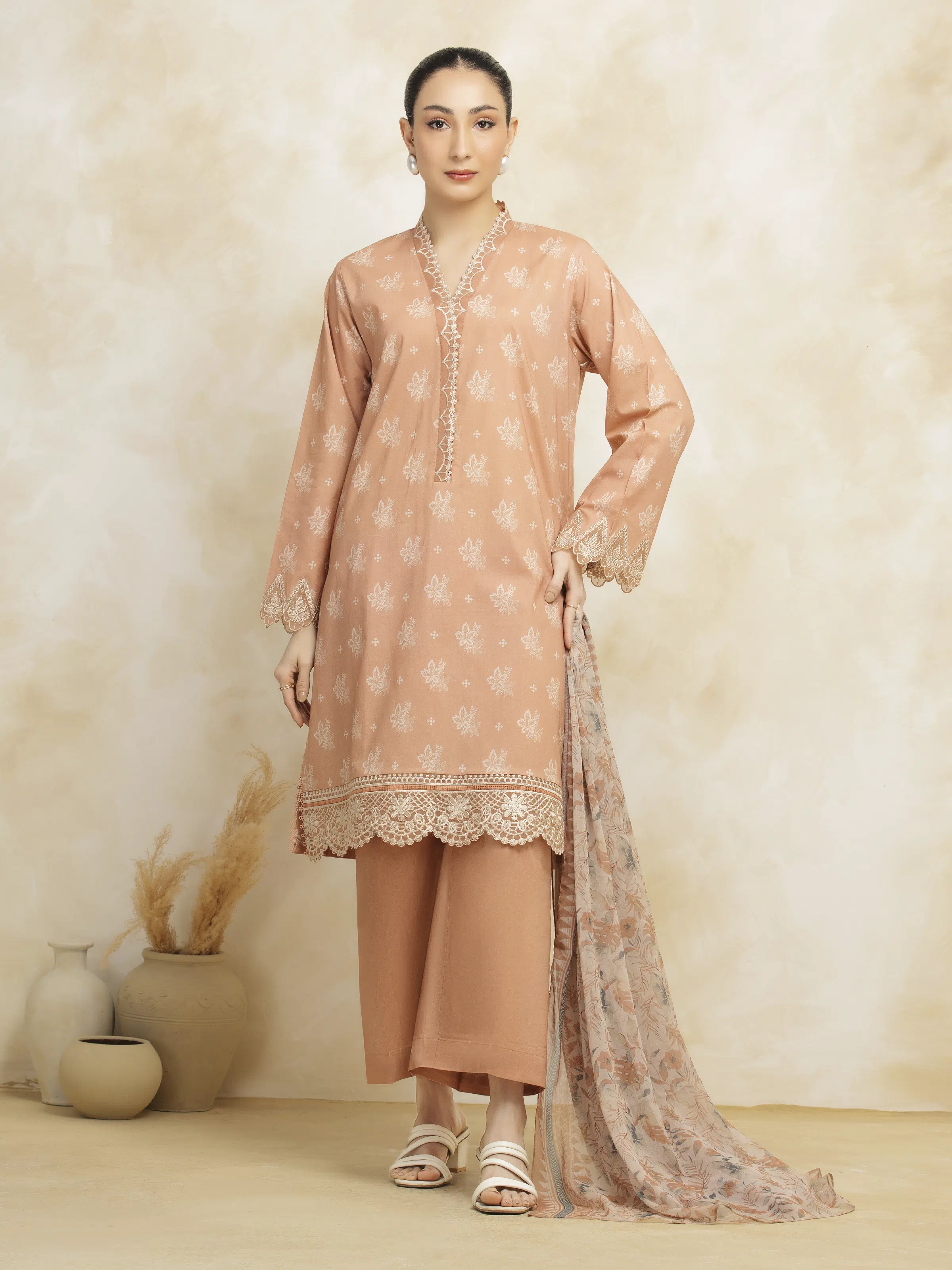 Embroidered Lawn Suit - EWU5V1-31061-3P