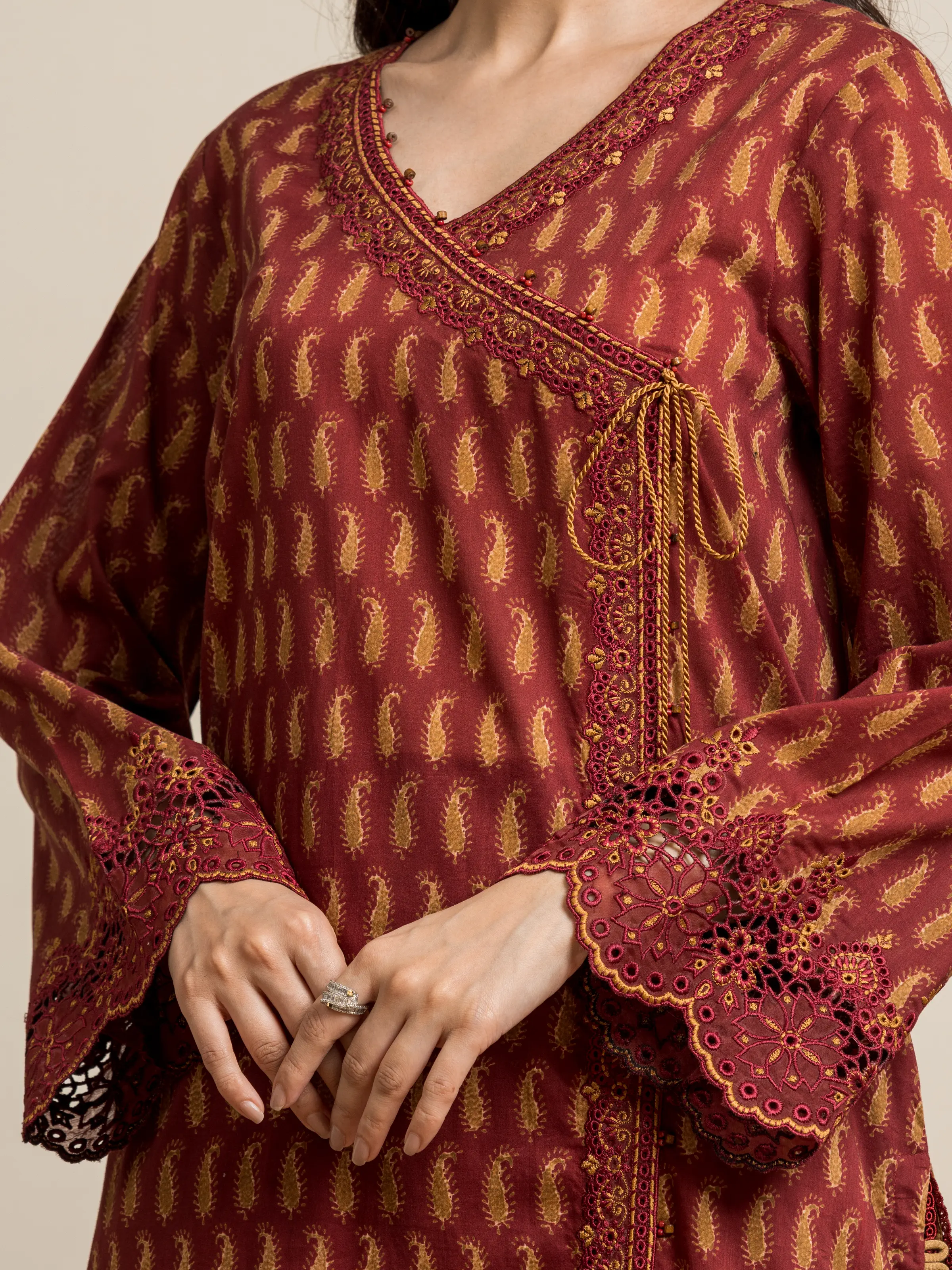 Embroidered Lawn Suit - EWU24V1-30038-3P - Image 2