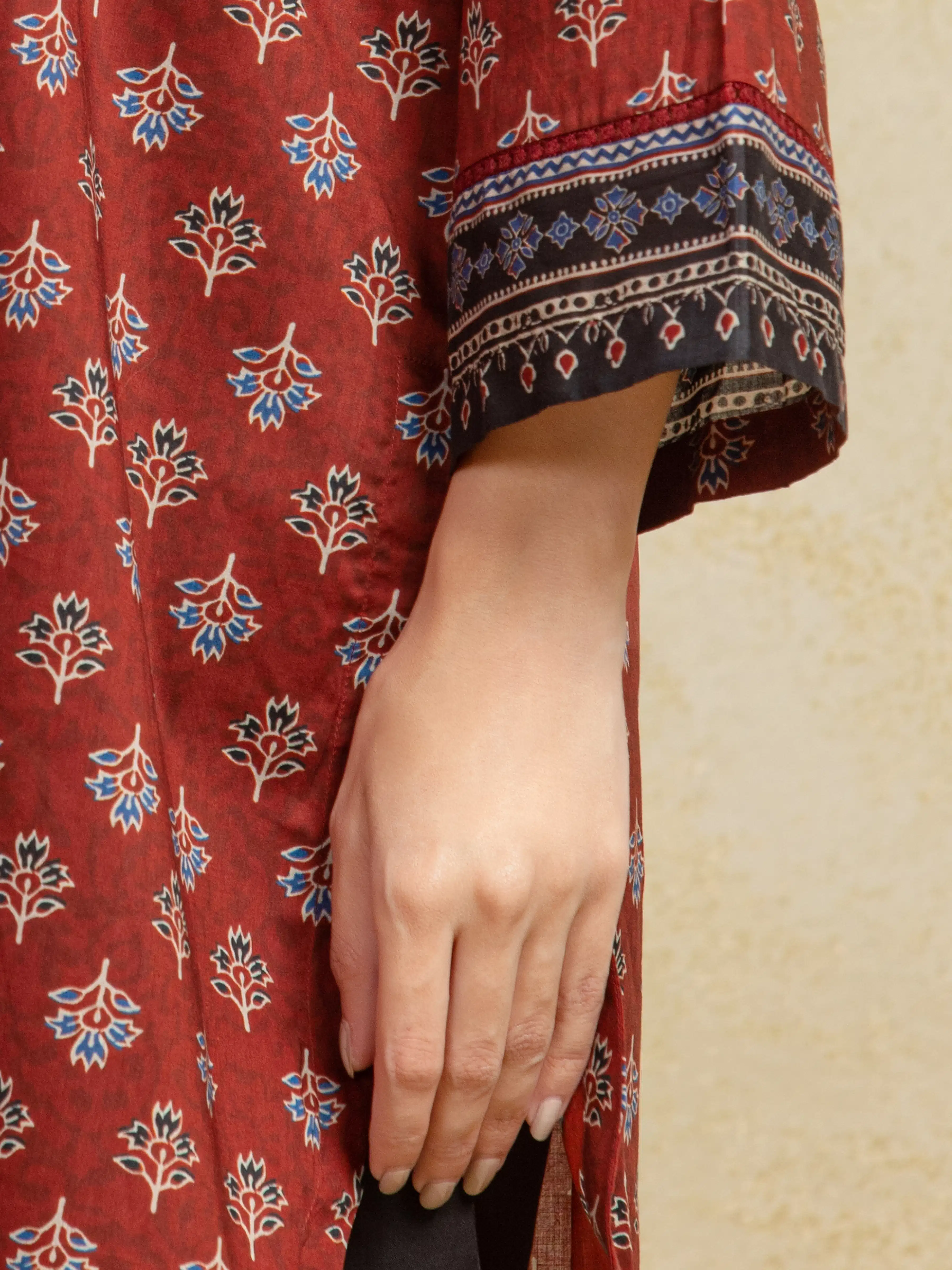Printed Khaddar Suit - EWU5A3-36106-3P - Image 3
