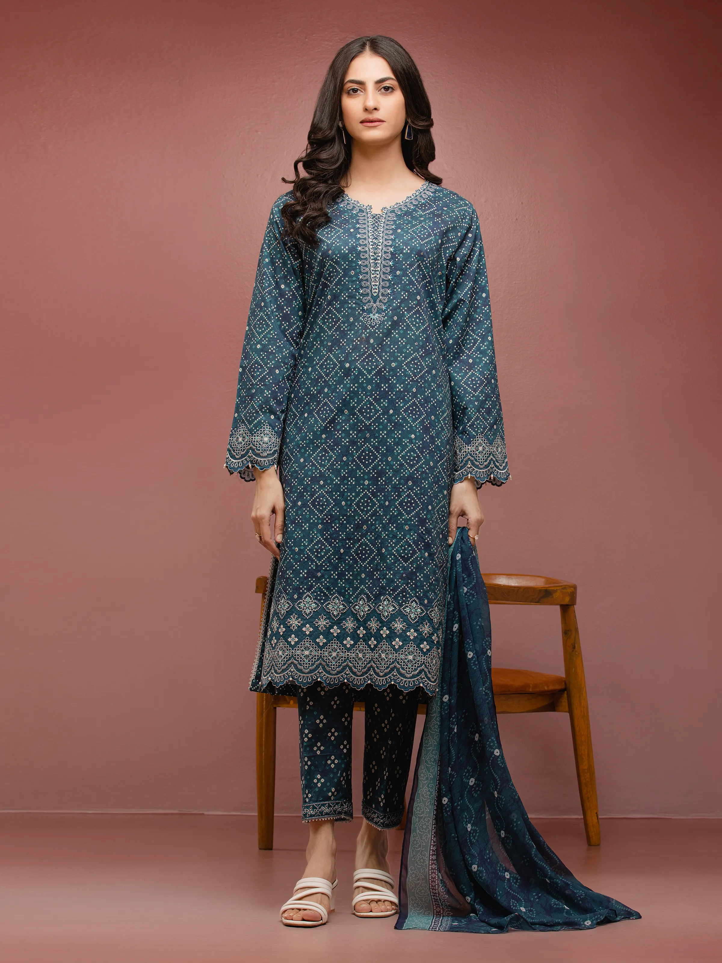 Embroidered Cambric Suit - EWU5V2-31047-3P