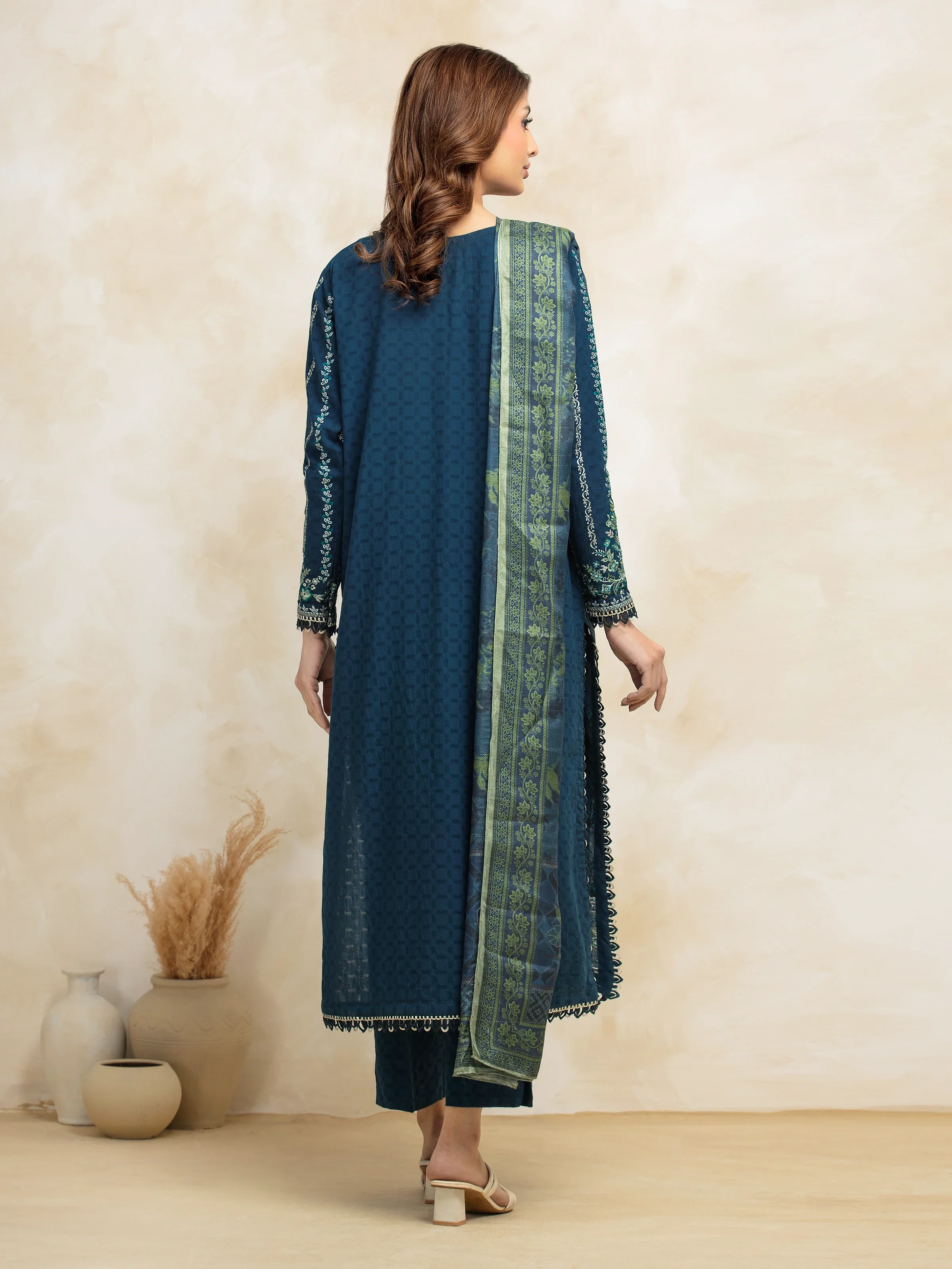 Embroidered Lawn Suit - EWU5V1-31226-3P - Image 2