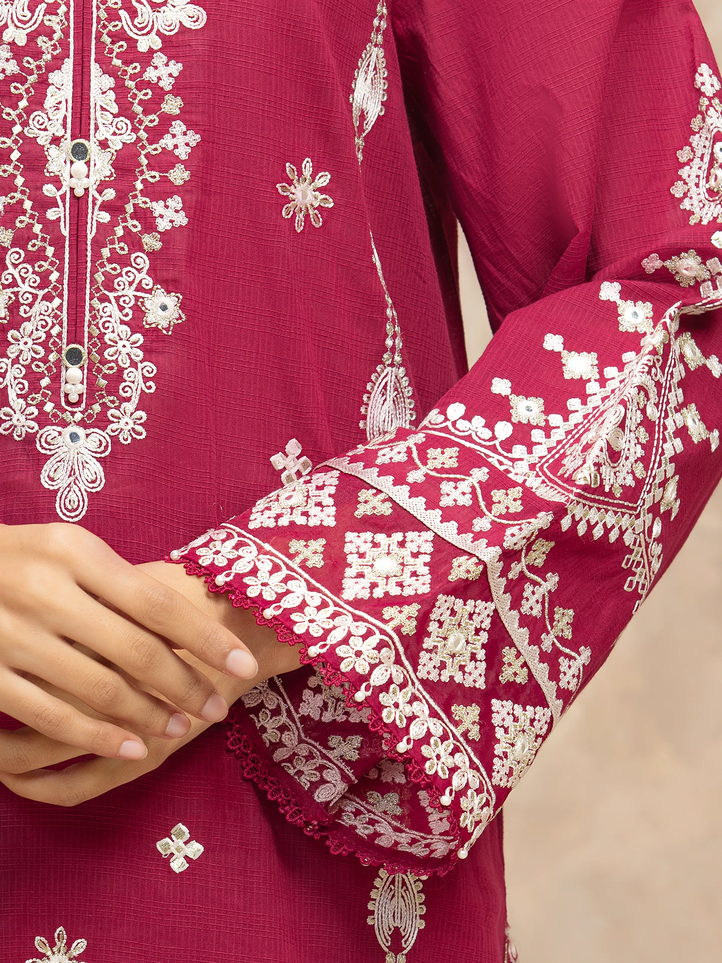 Embroidered Lawn Suit - EWU5V1-31706-3P - Image 4