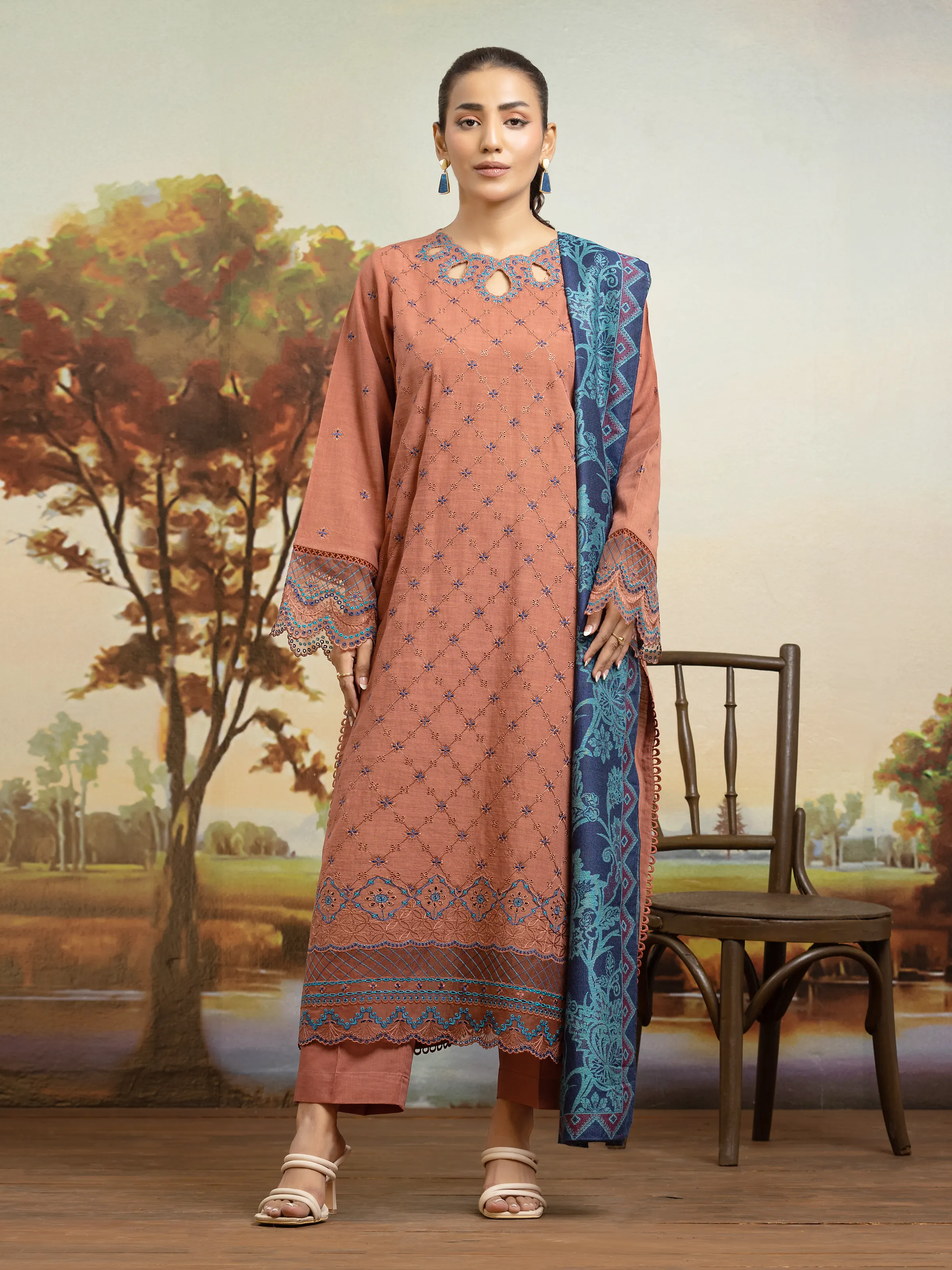 Embroidered Marina Twill Suit - EWU24V14-30216-3P