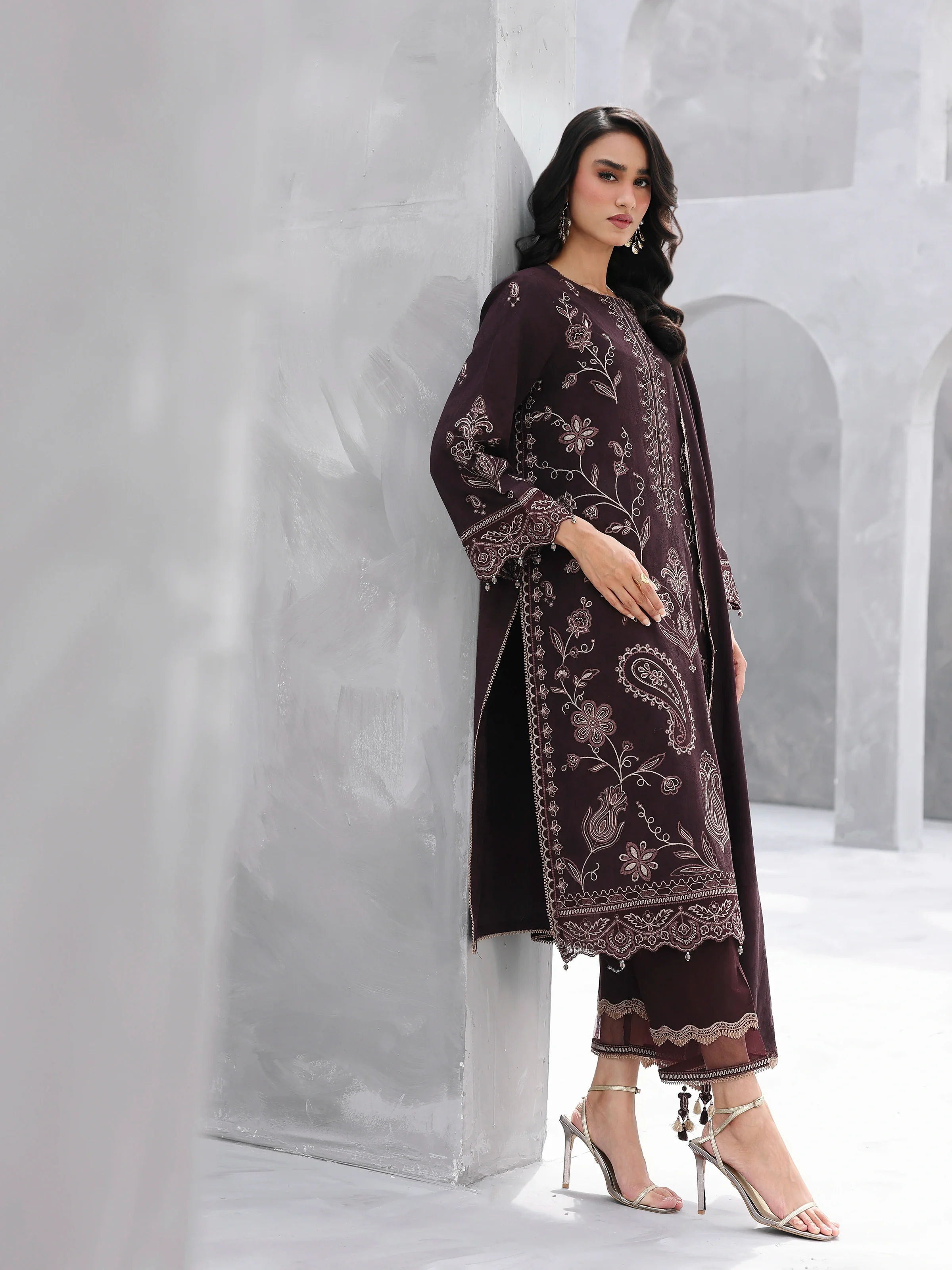 Embroidered Jacquard Suit - EWU6V3-33467-3P - Image 5