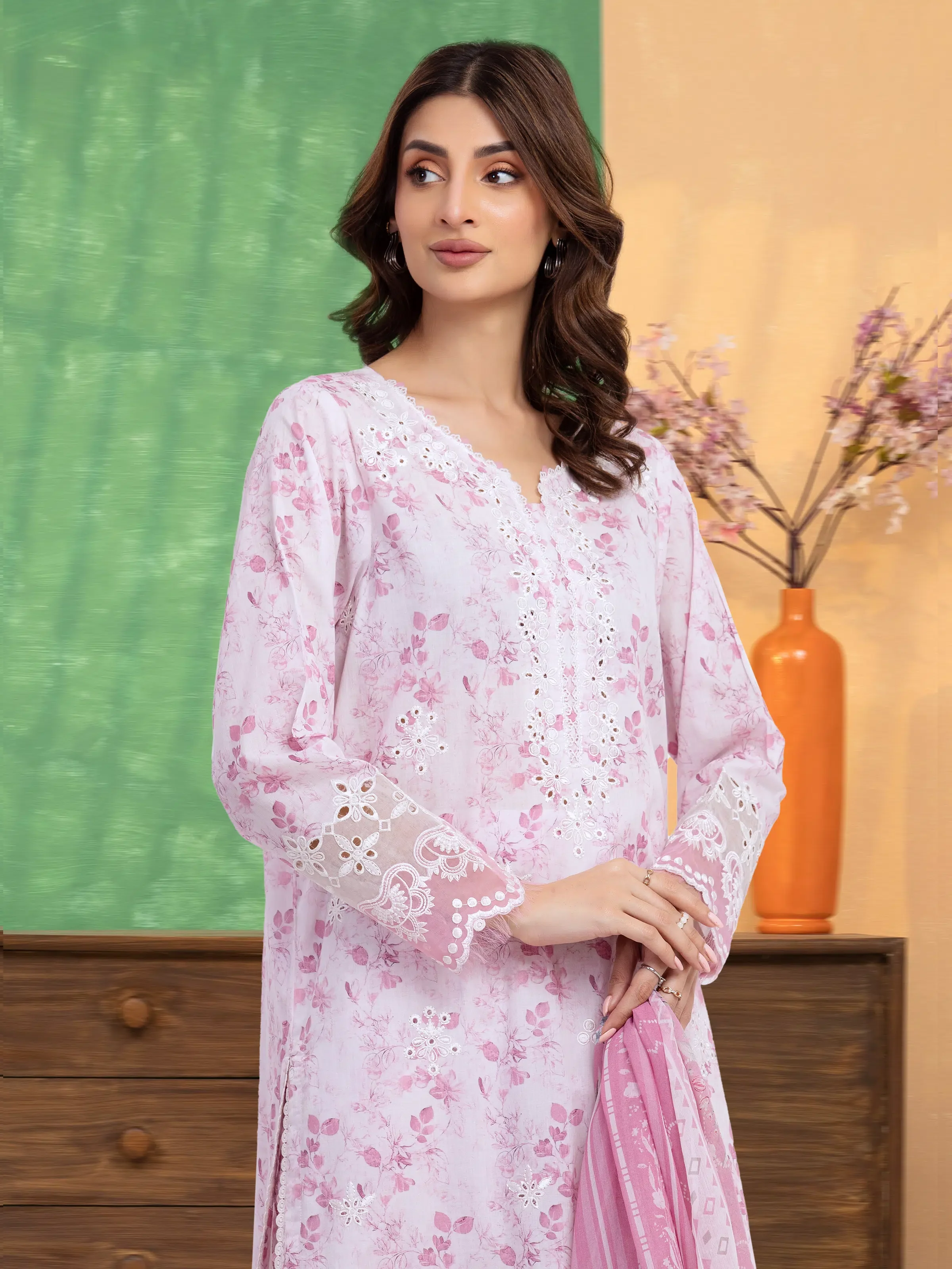 Embroidered Lawn Shirt Trouser - EWU5V1-31480ST - Image 2