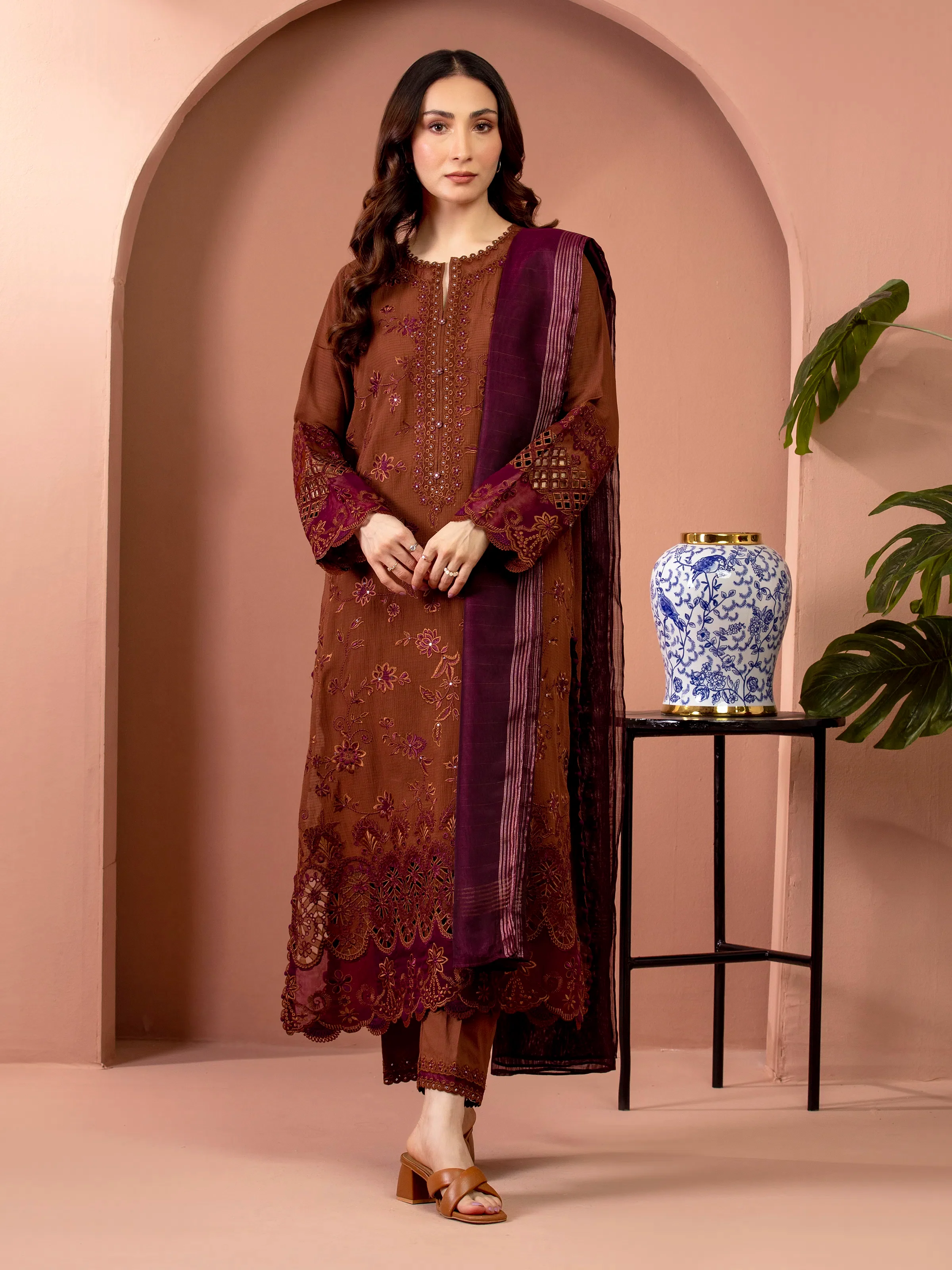 Embroidered Lawn Suit - EWU5V1-31233-3P