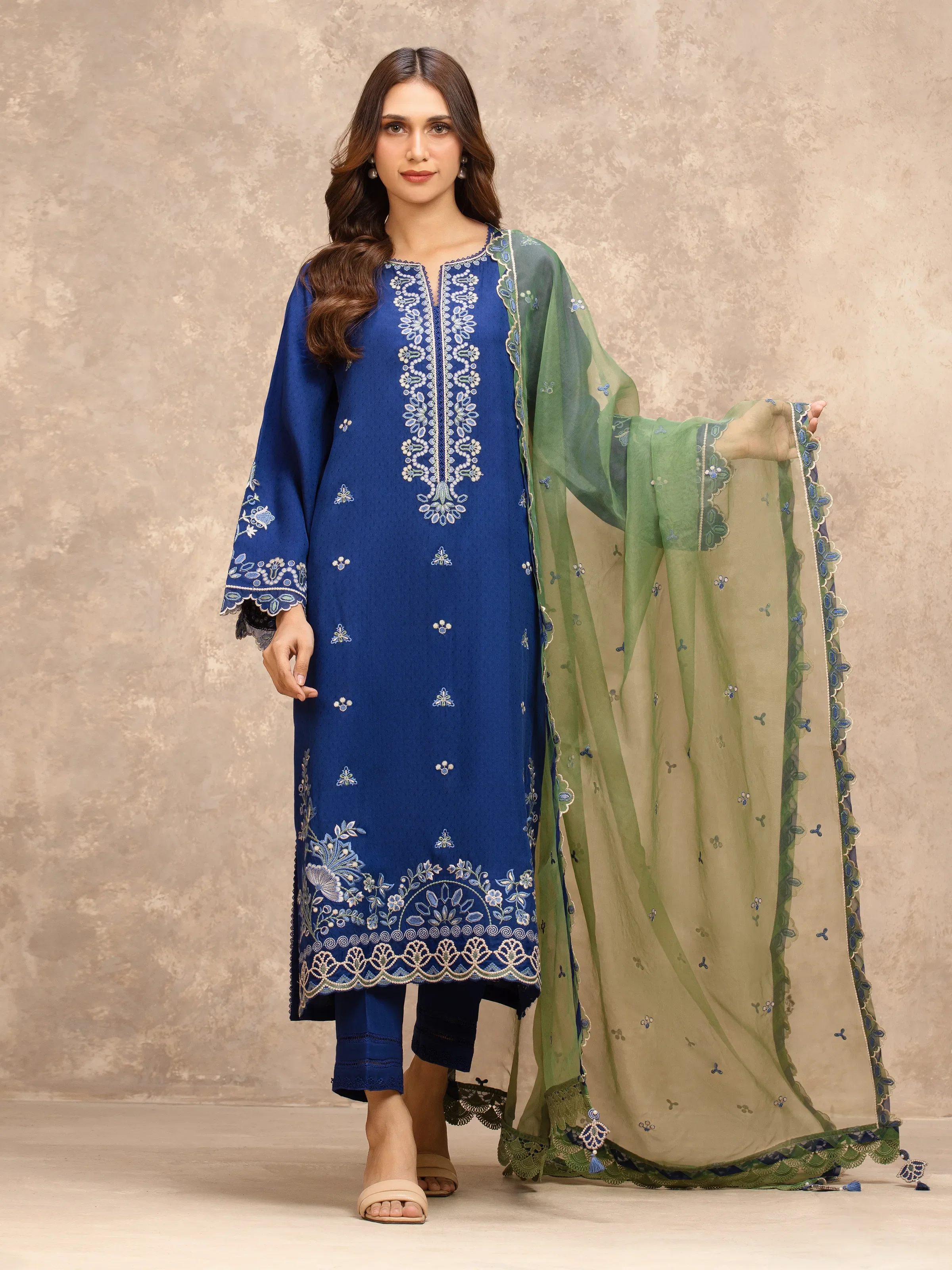 Embroidered Viscose Suit - EWU5V19-32033-3P