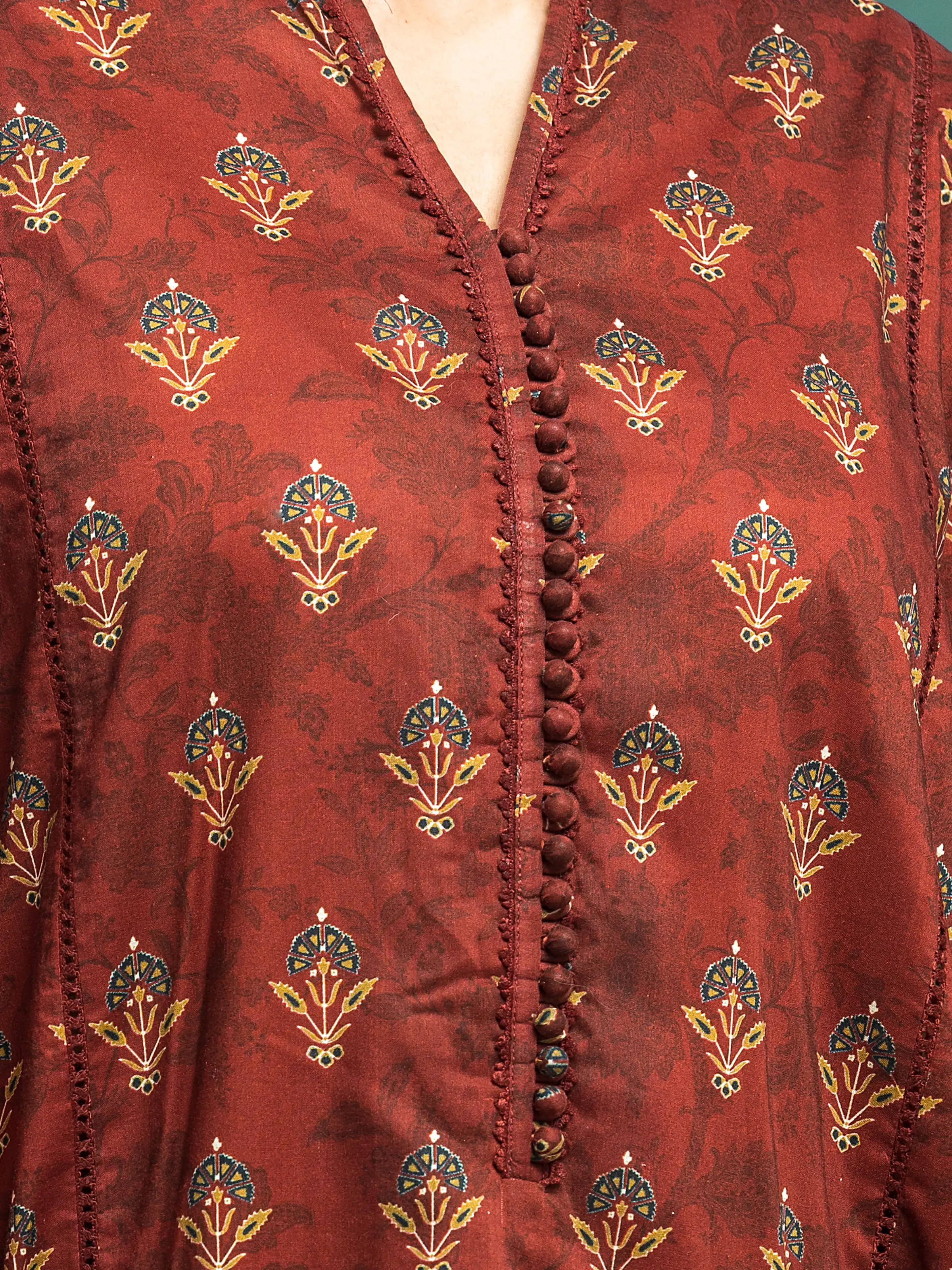 Printed Khaddar Suit - EWU24M3-087-3P - Image 4