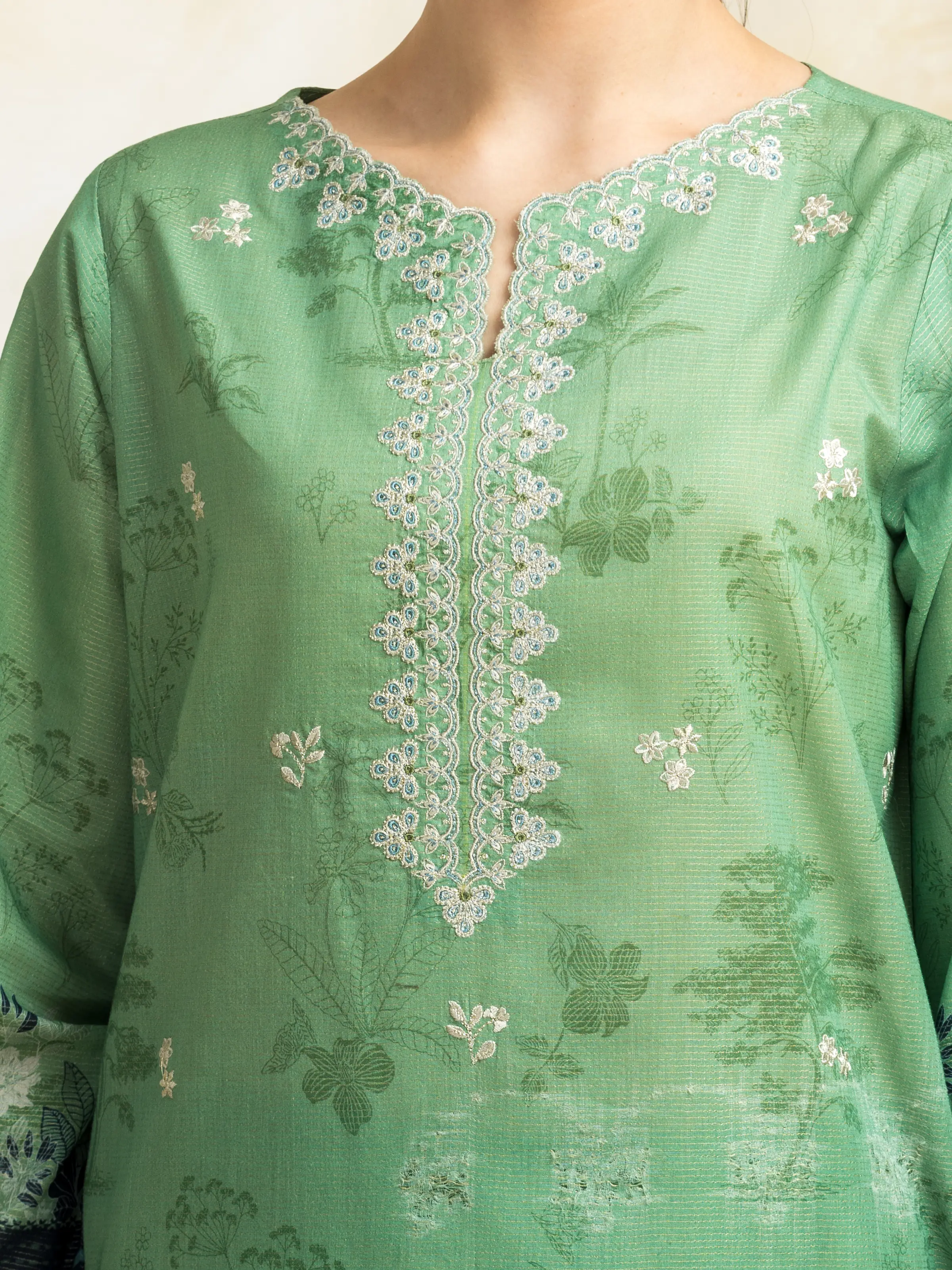 Embroidered Lawn Suit - EWU5V1-31205-3P - Image 5