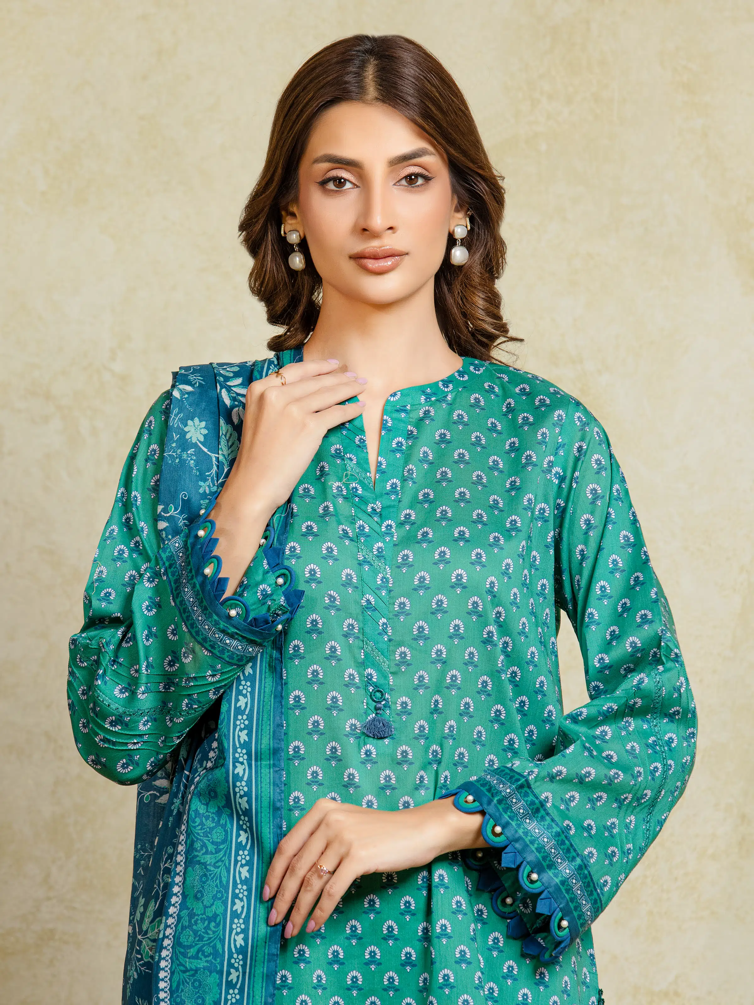 Unstitched Printed Khaddar Suit - EWU5A3-35934-3P - Image 2