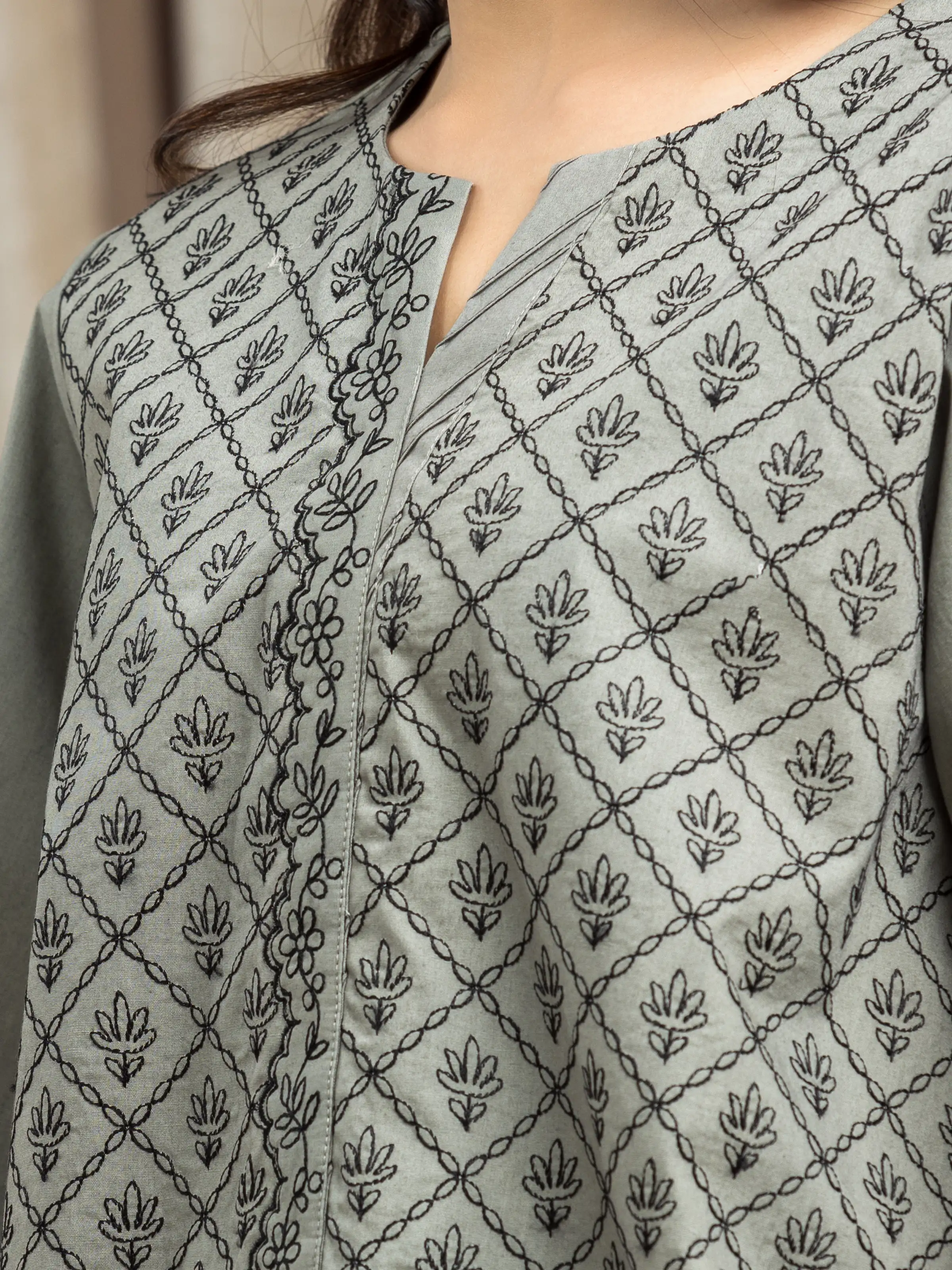 Embroidered Cambric Suit - EWU24V2-30146-3P - Image 3