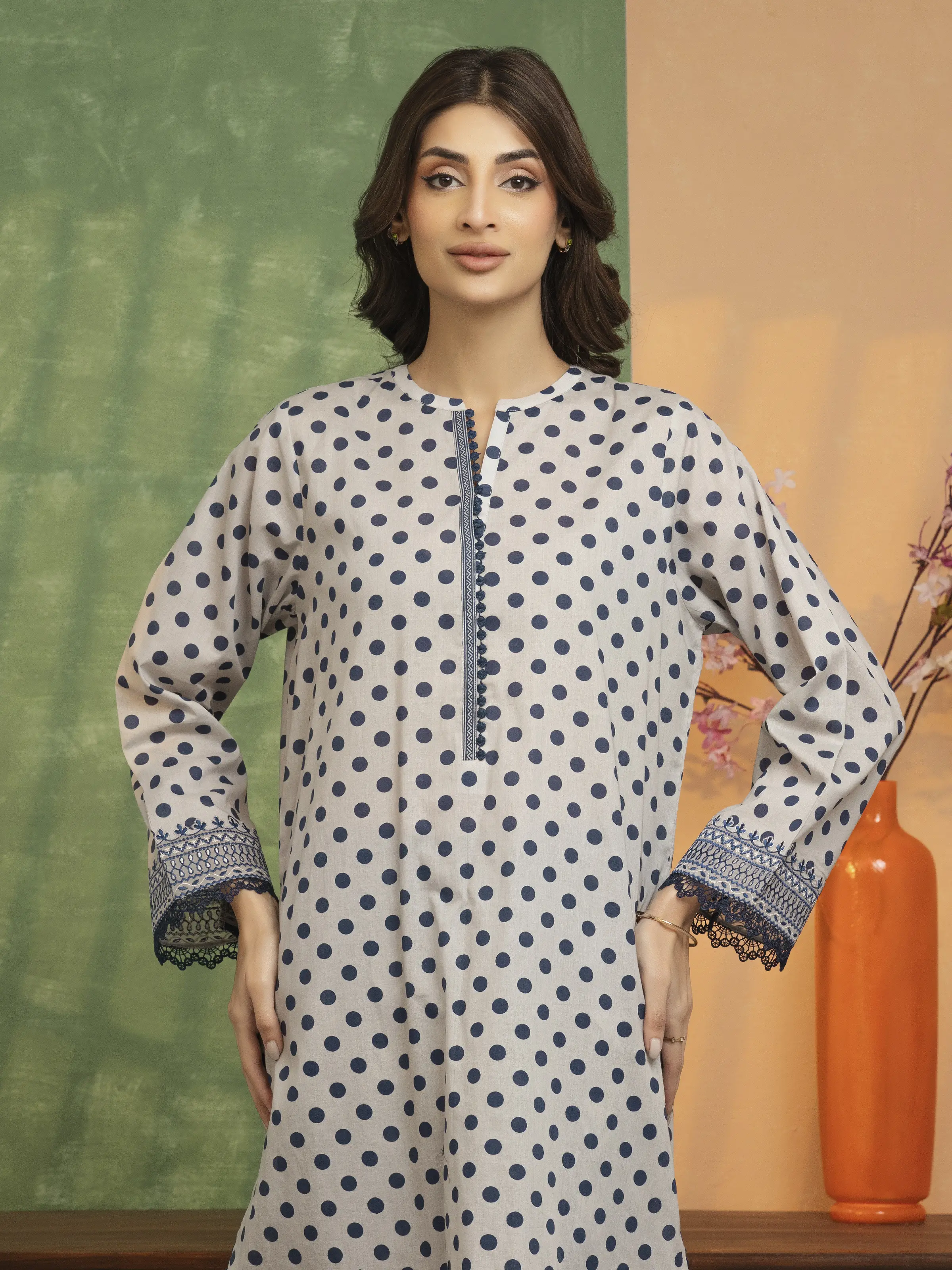 Embroidered Lawn Shirt Trouser - EWU5V1-31462ST - Image 4