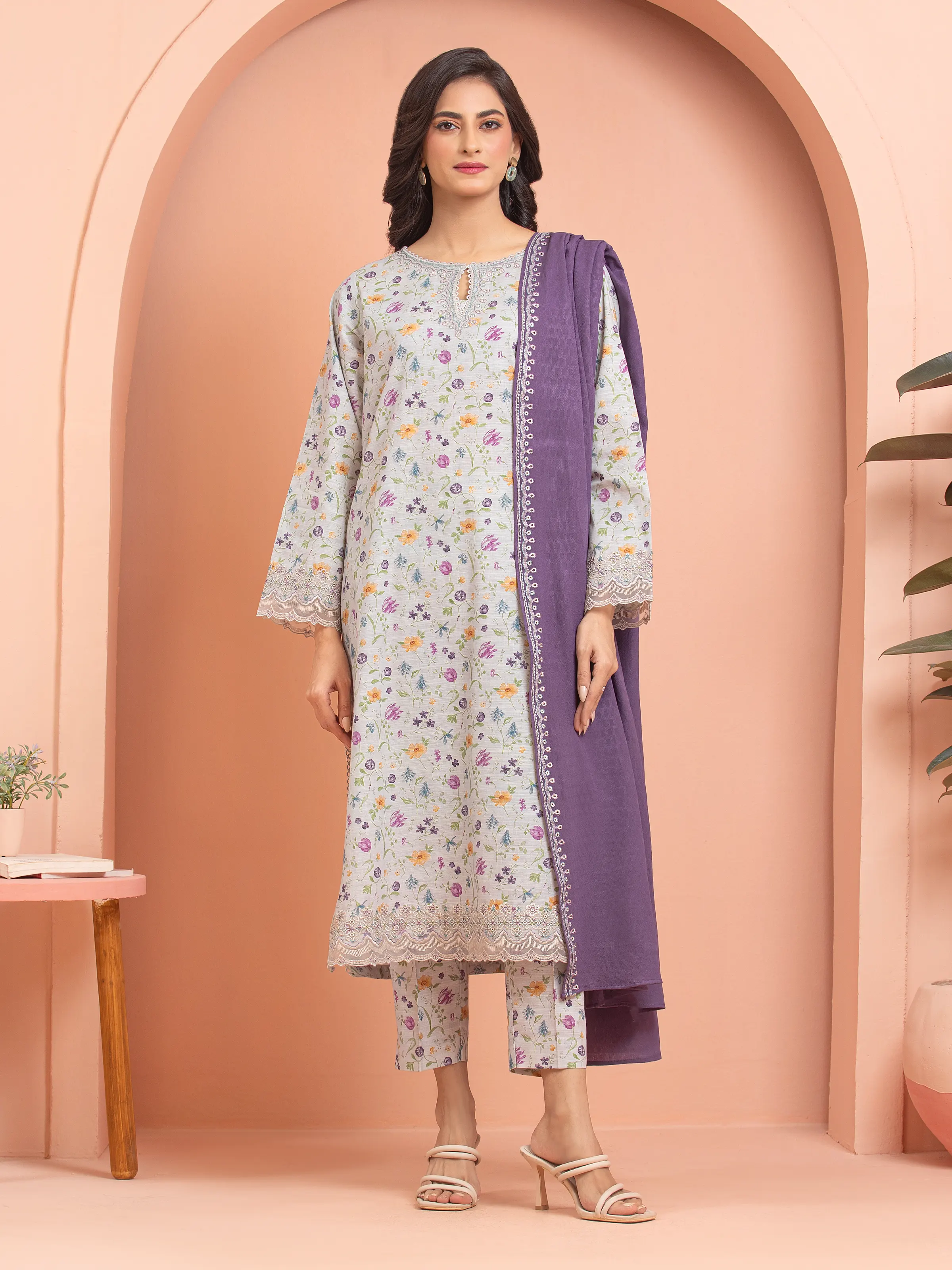 Embroidered Khaddar Suit - EWU24V11-30199-3P