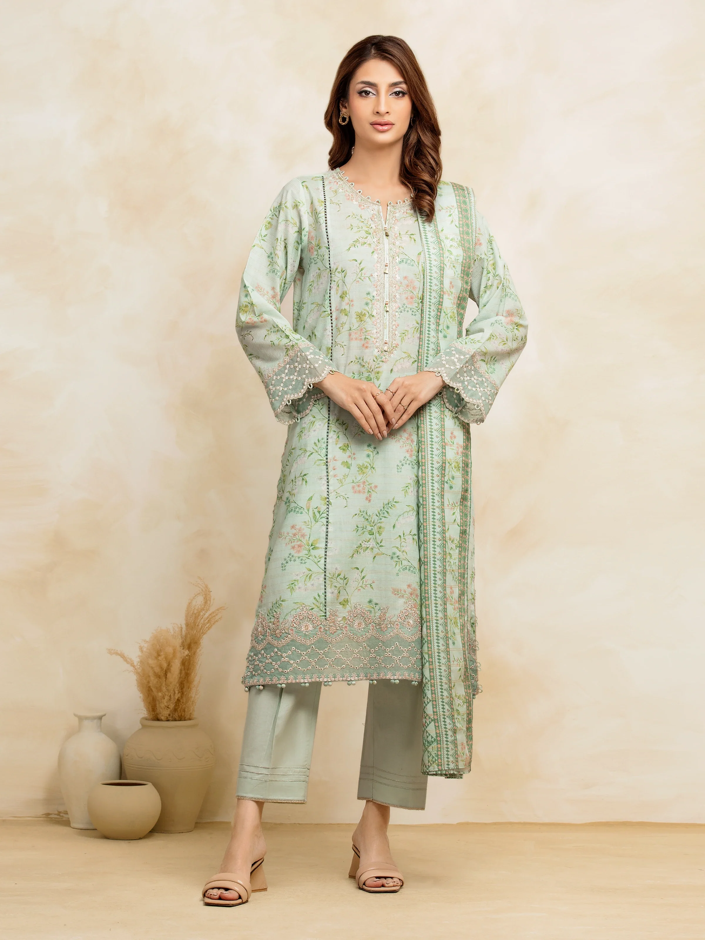 Embroidered Lawn Suit - EWU5V1-31180-3P