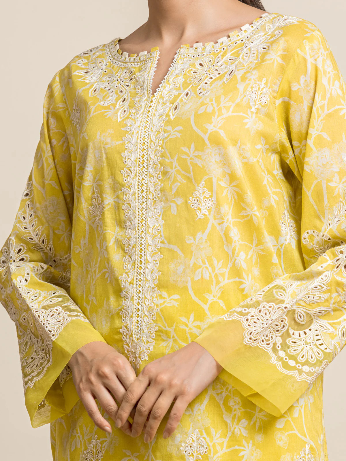 Embroidered Lawn Suit - EWU24V1-30037-3P - Image 4
