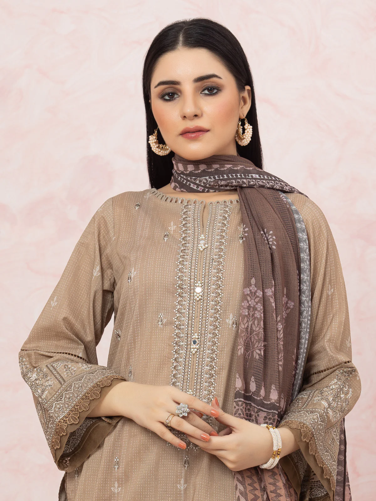 Embroidered Lawn Shirt Trouser - EWU22V1-26577ST - Image 3