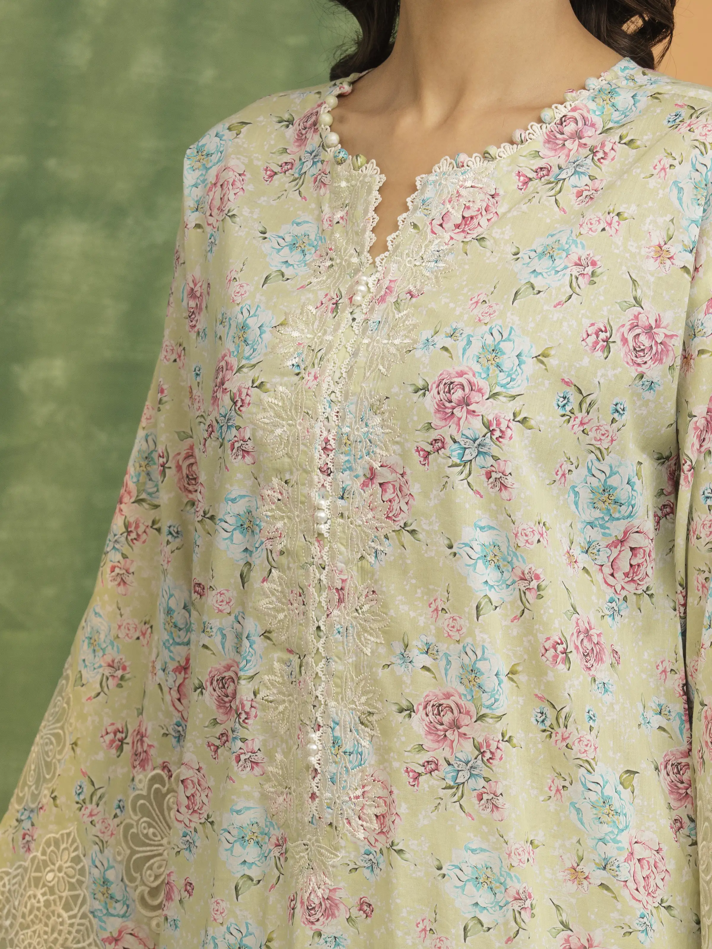 Embroidered Lawn Shirt Trouser - EWU5V1-31468ST - Image 4