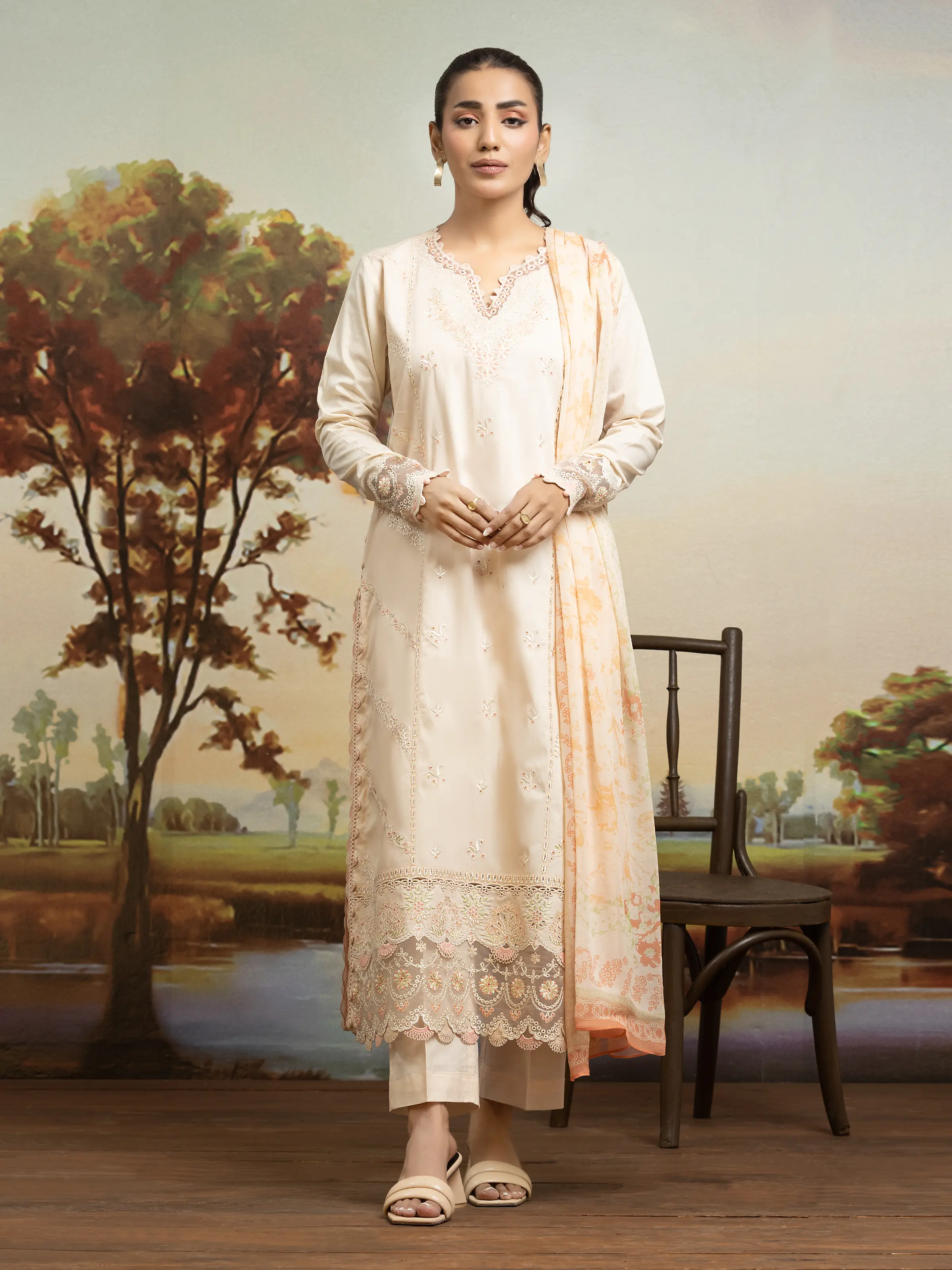 Embroidered Dobby Suit - EWU24V7-30162-3P