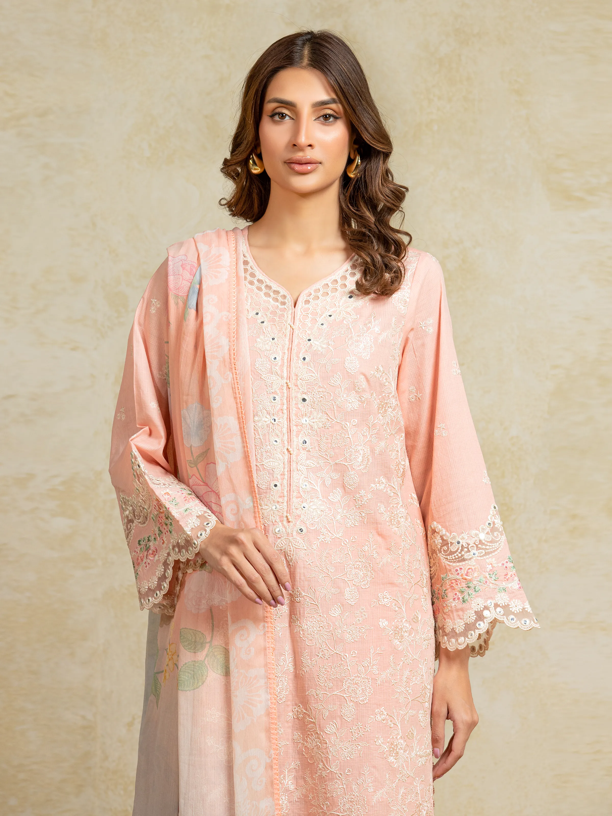 Embroidered Lawn Suit - EWU5V1-31704-3P - Image 2