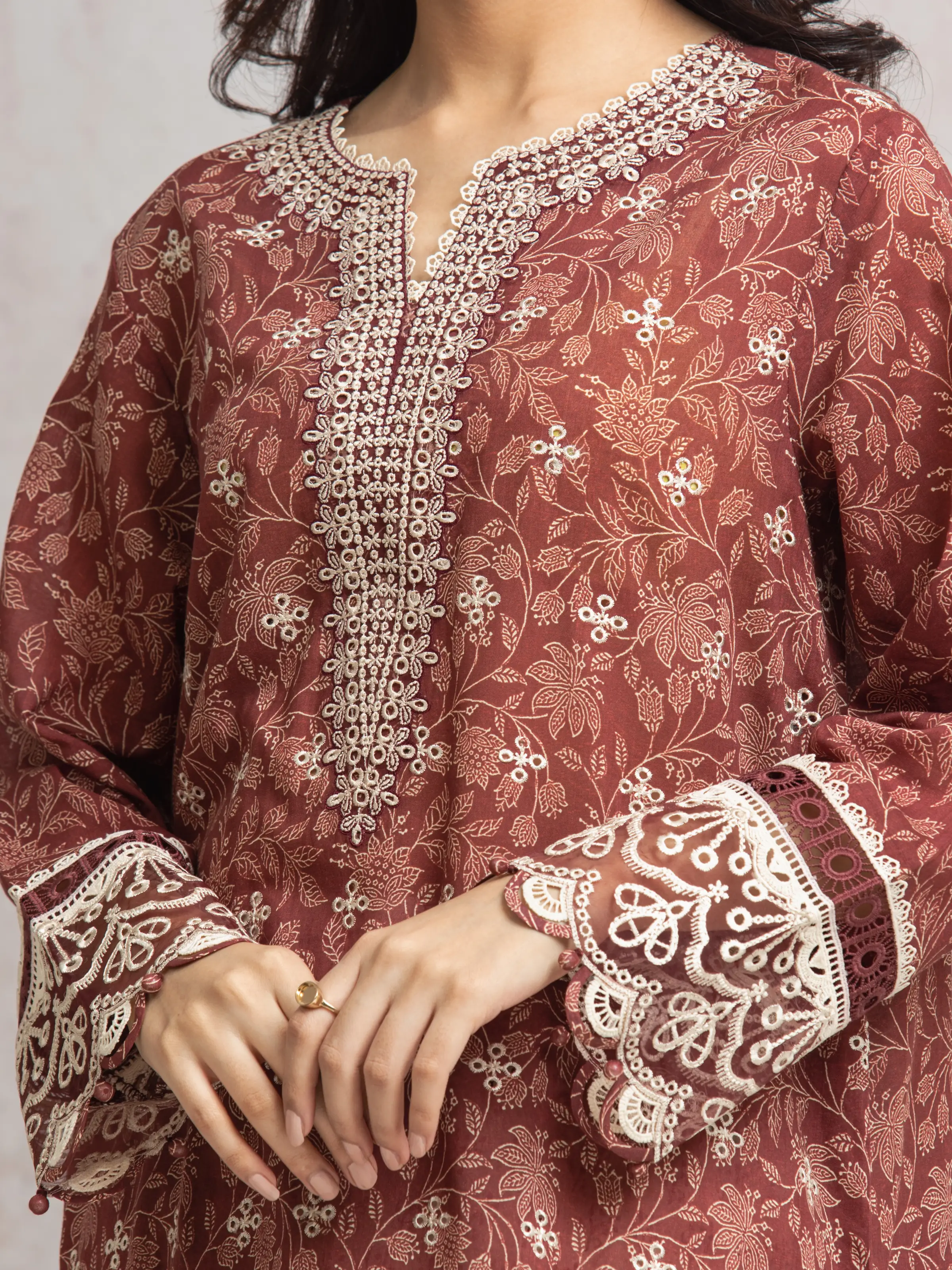 Embroidered Cambric Suit - EWU24V2-30033-3P - Image 3