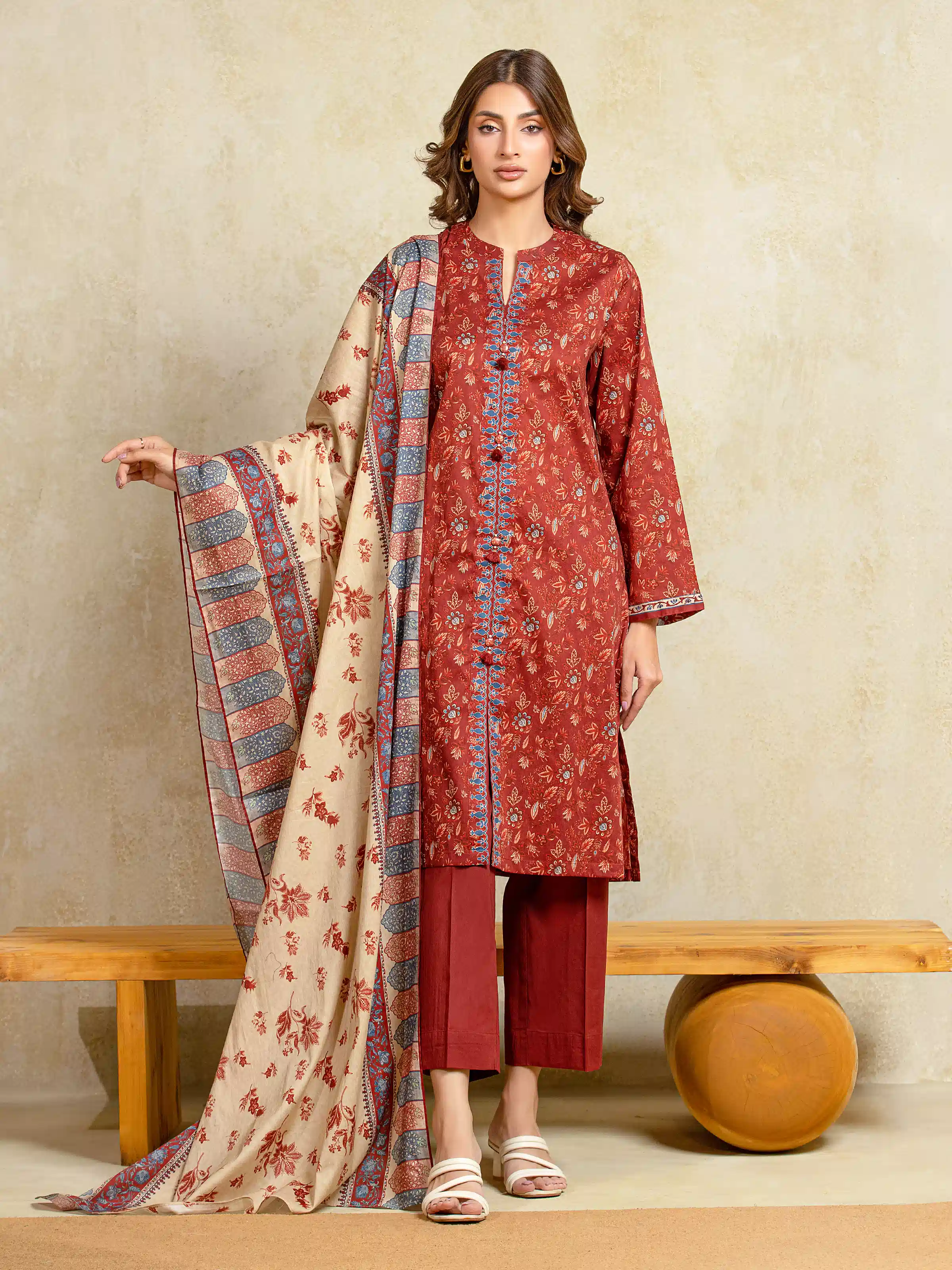 Unstitched Printed Khaddar Suit - EWU5A3-35963-3P
