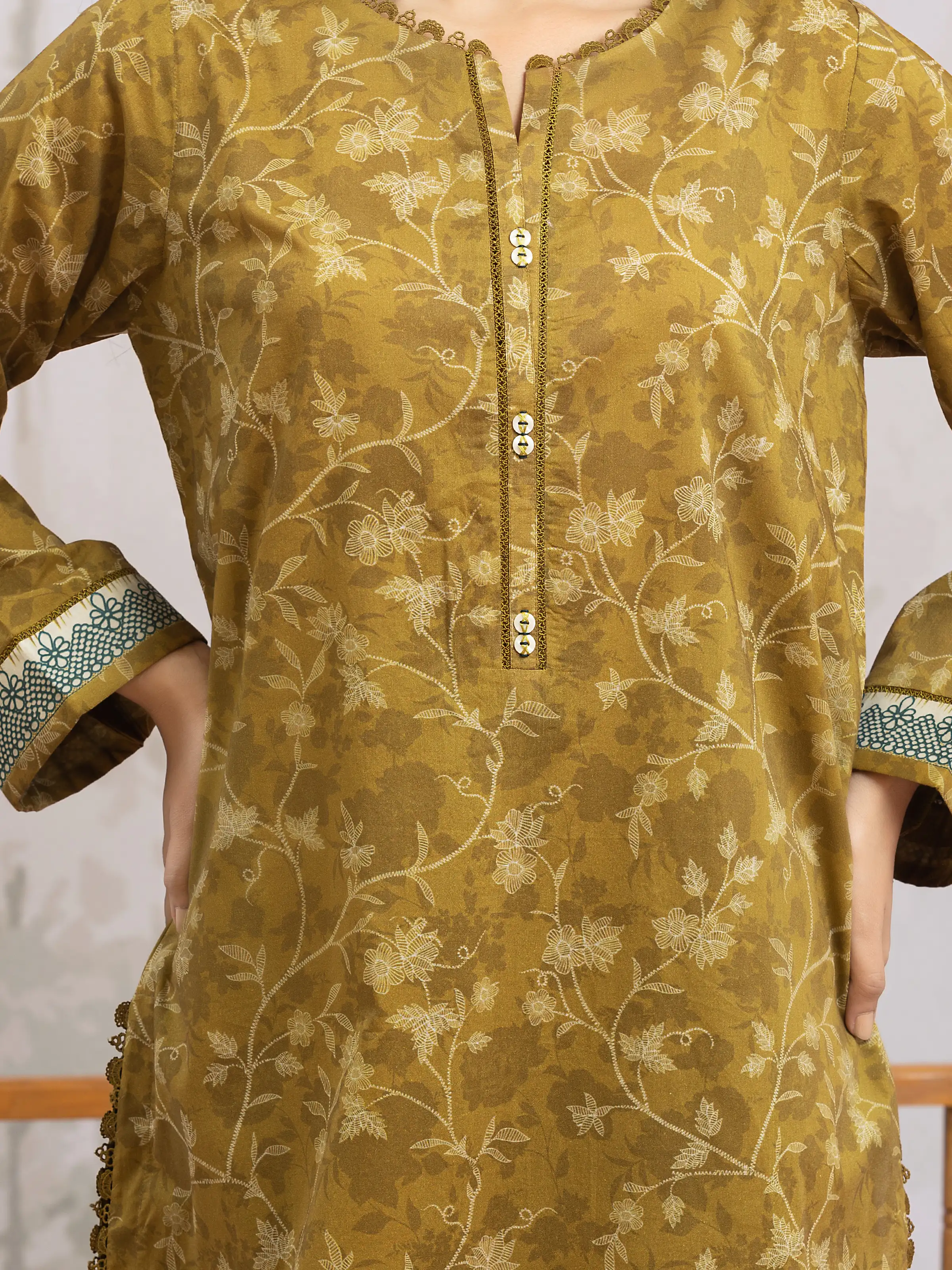 Printed Khaddar Suit - EWU24A3-29612-3P - Image 4