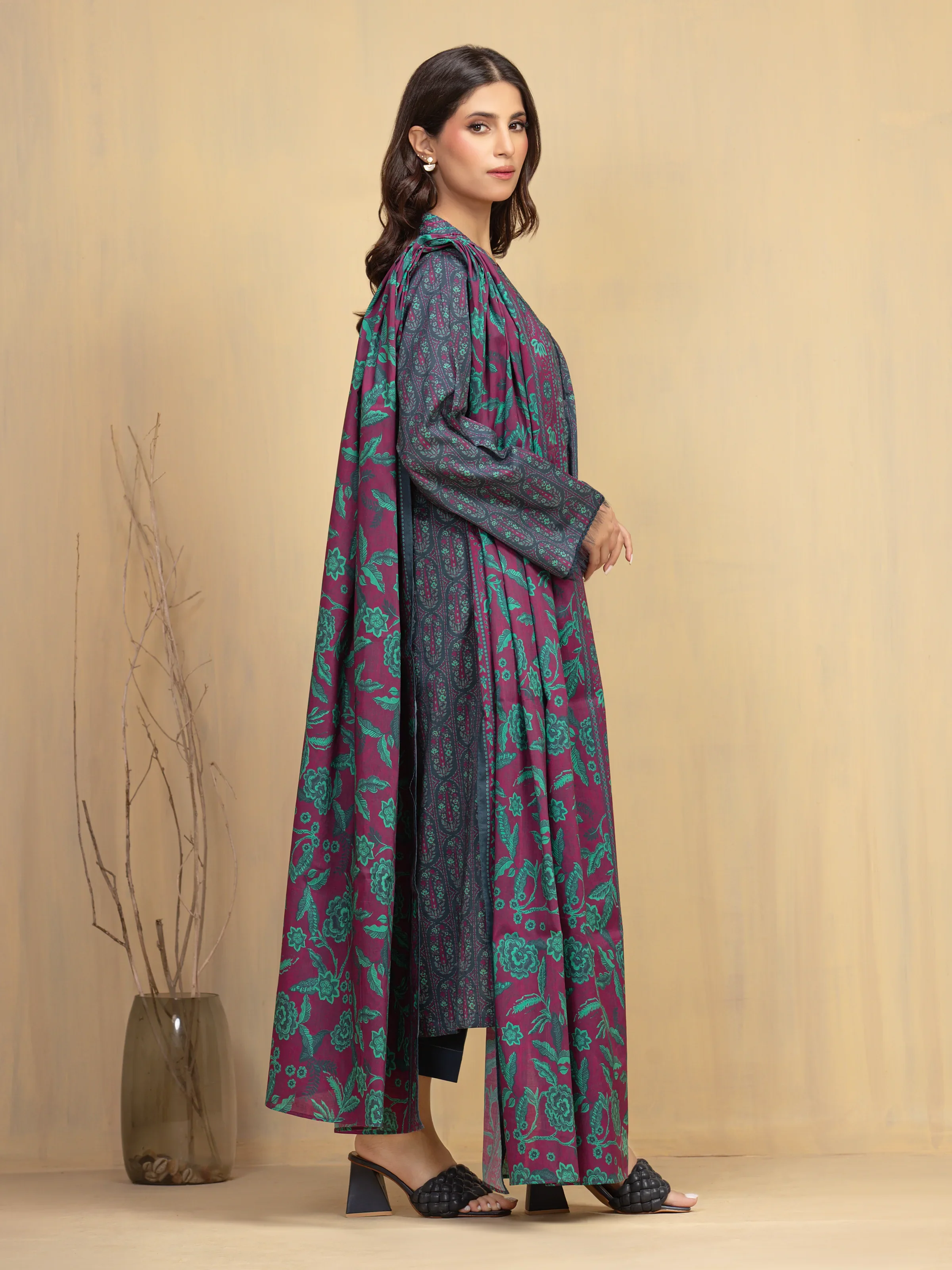 Printed Khaddar Suit - EWU5A3-36006-3P - Image 5