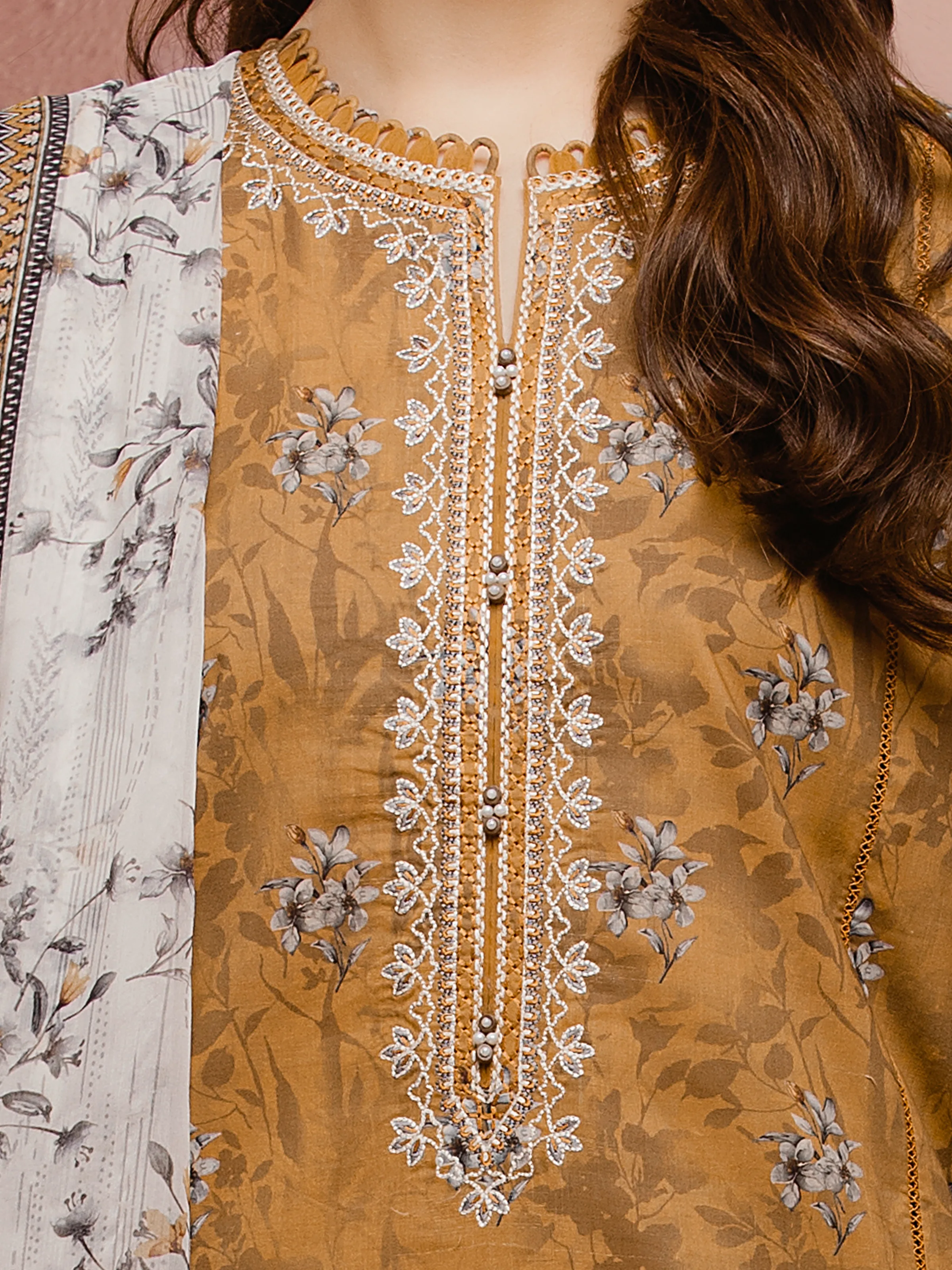 Embroidered Cambric Suit - EWU5V2-31050-3P - Image 3