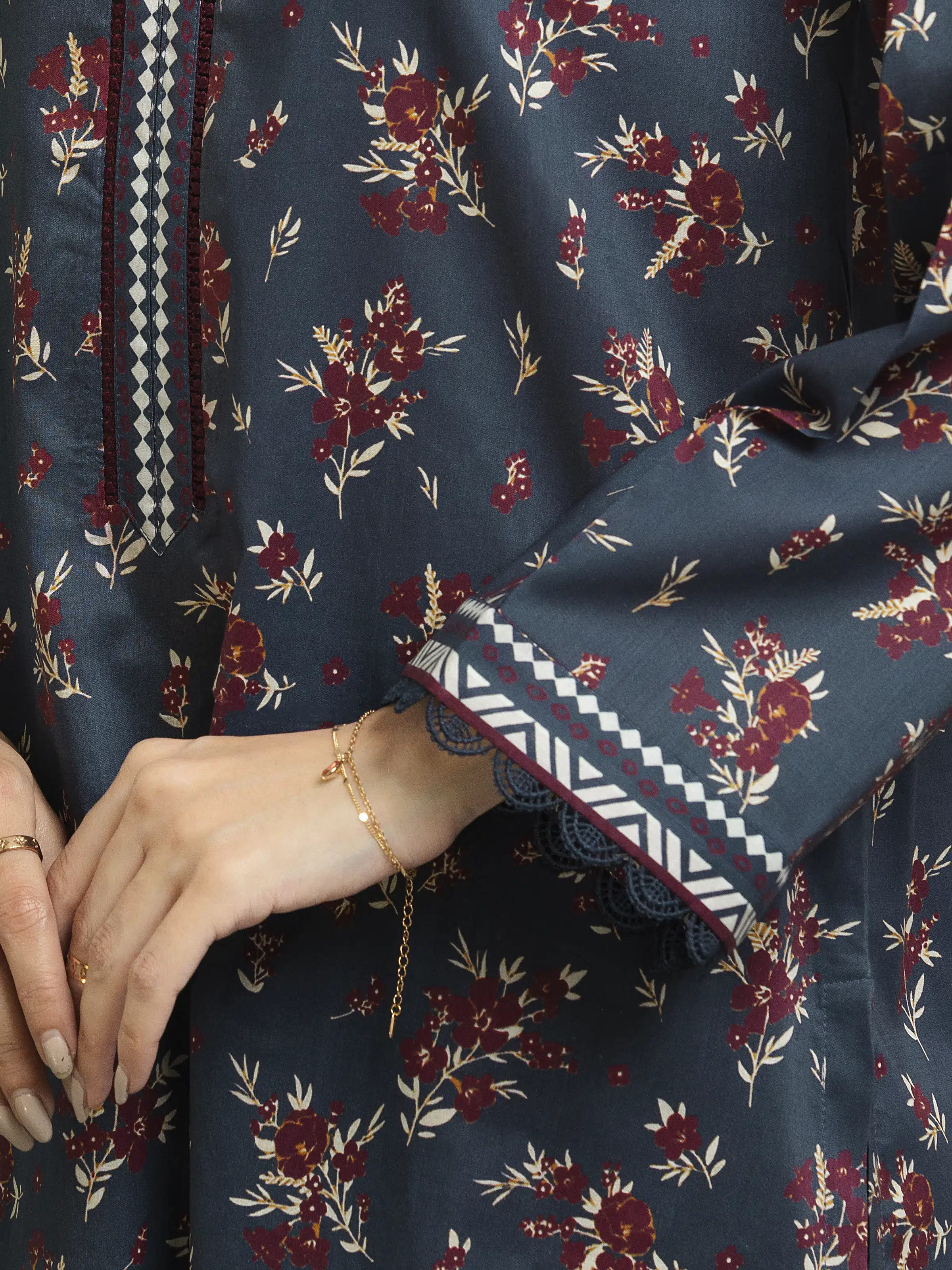 Printed Lawn Suit - EWU5A1-35276-3P - Image 4