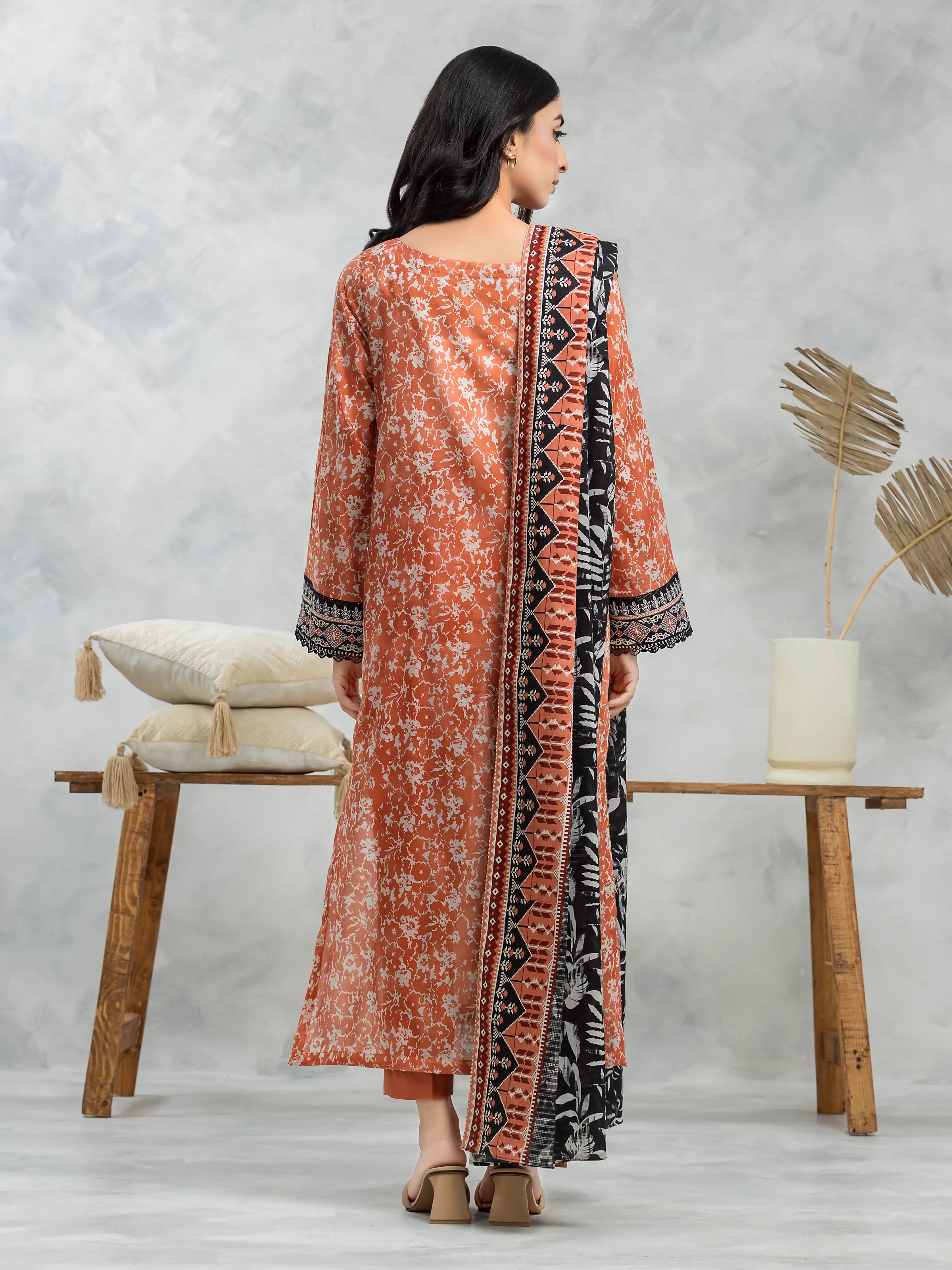 Unstitched Printed Cambric Shirt Dupatta - EWU24A2-28339SD - Image 3