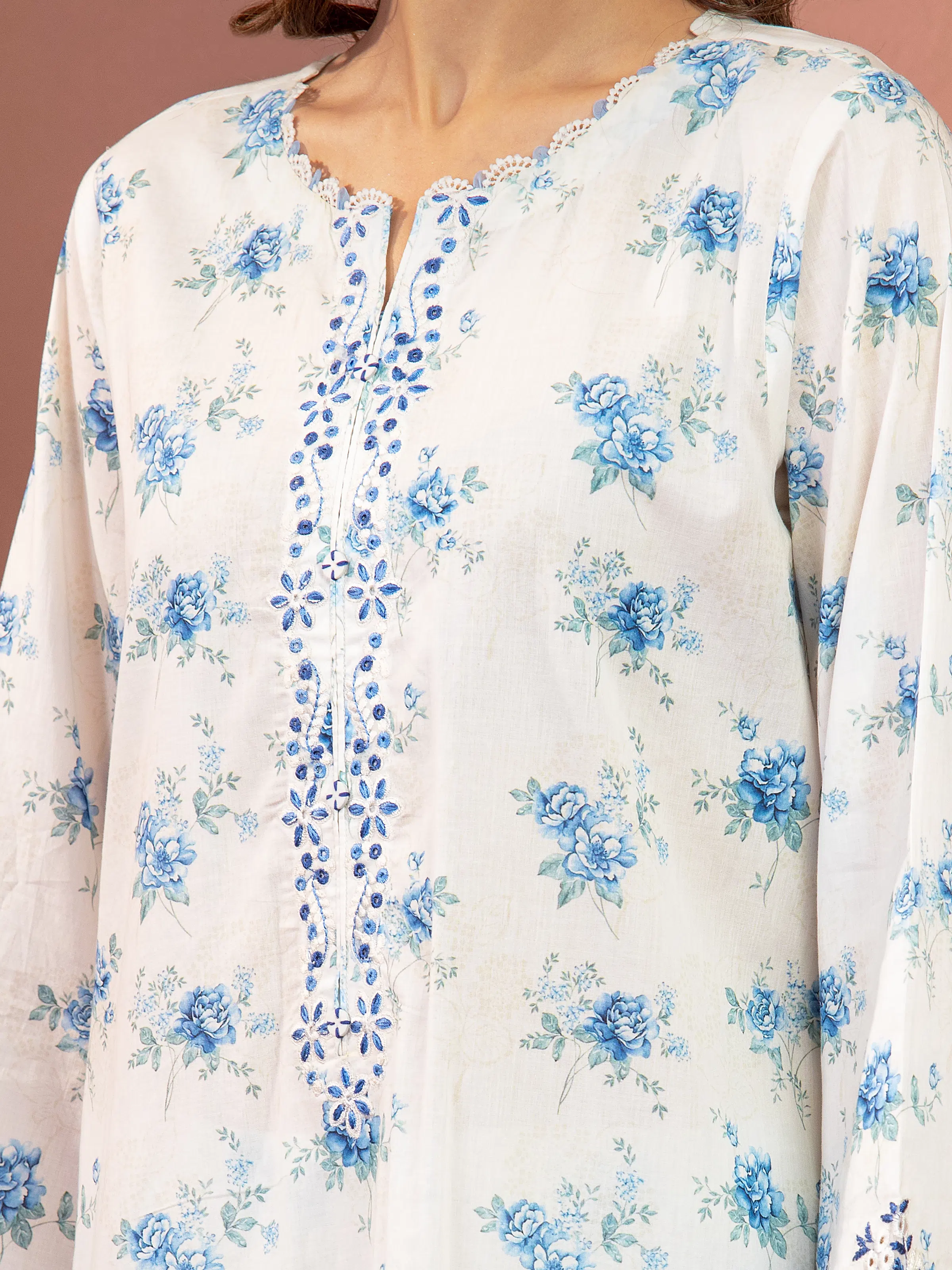 Embroidered Lawn Suit - EWU5V1-31488-3P - Image 2