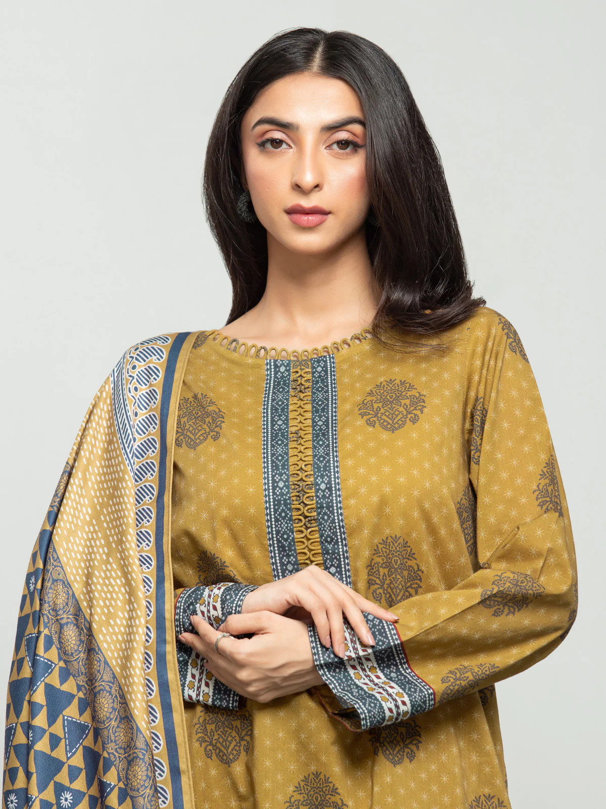 Printed Khaddar Shirt - EWU23A3S-27606S - Image 2