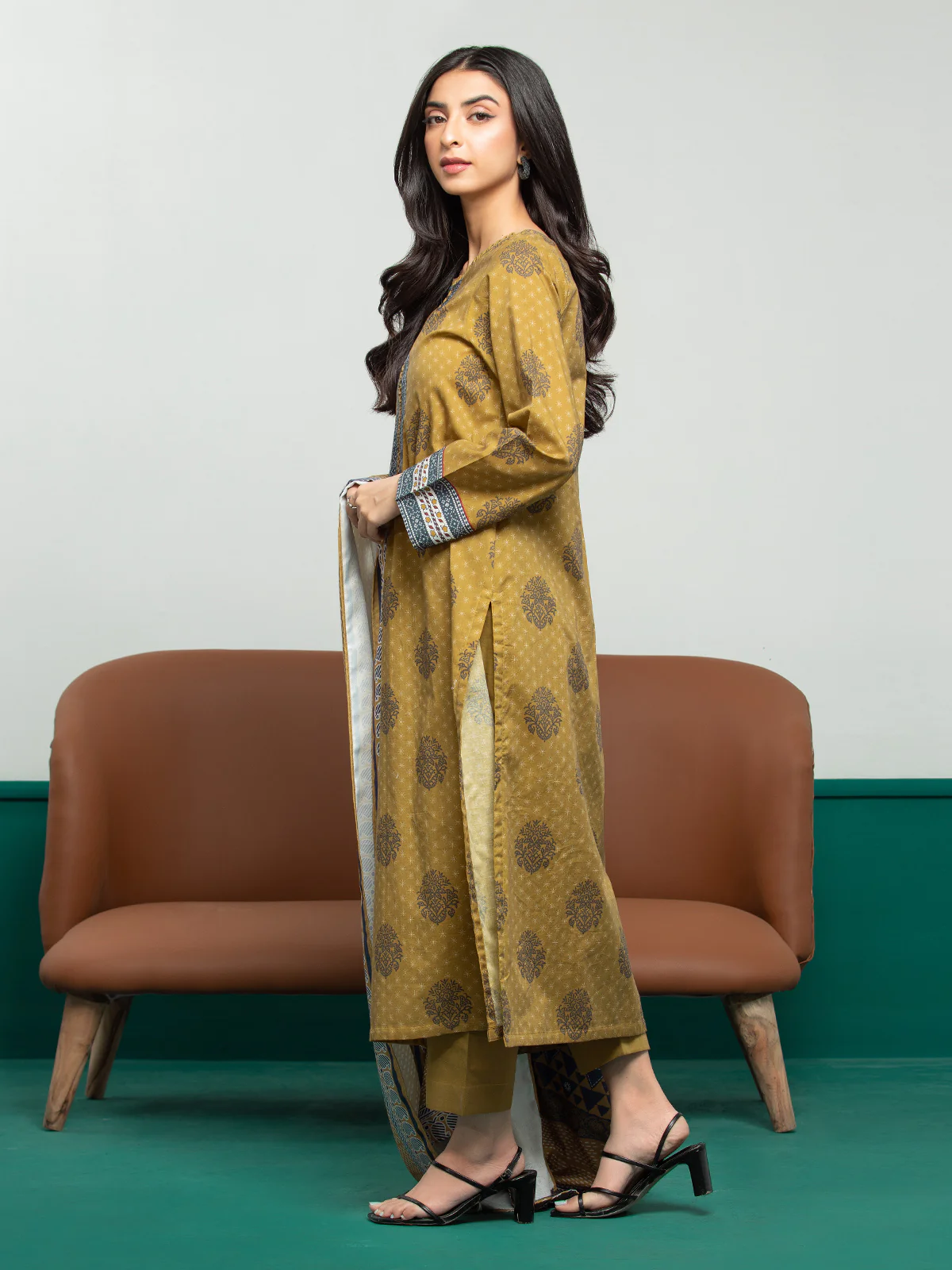 Printed Khaddar Shirt - EWU23A3S-27606S - Image 5