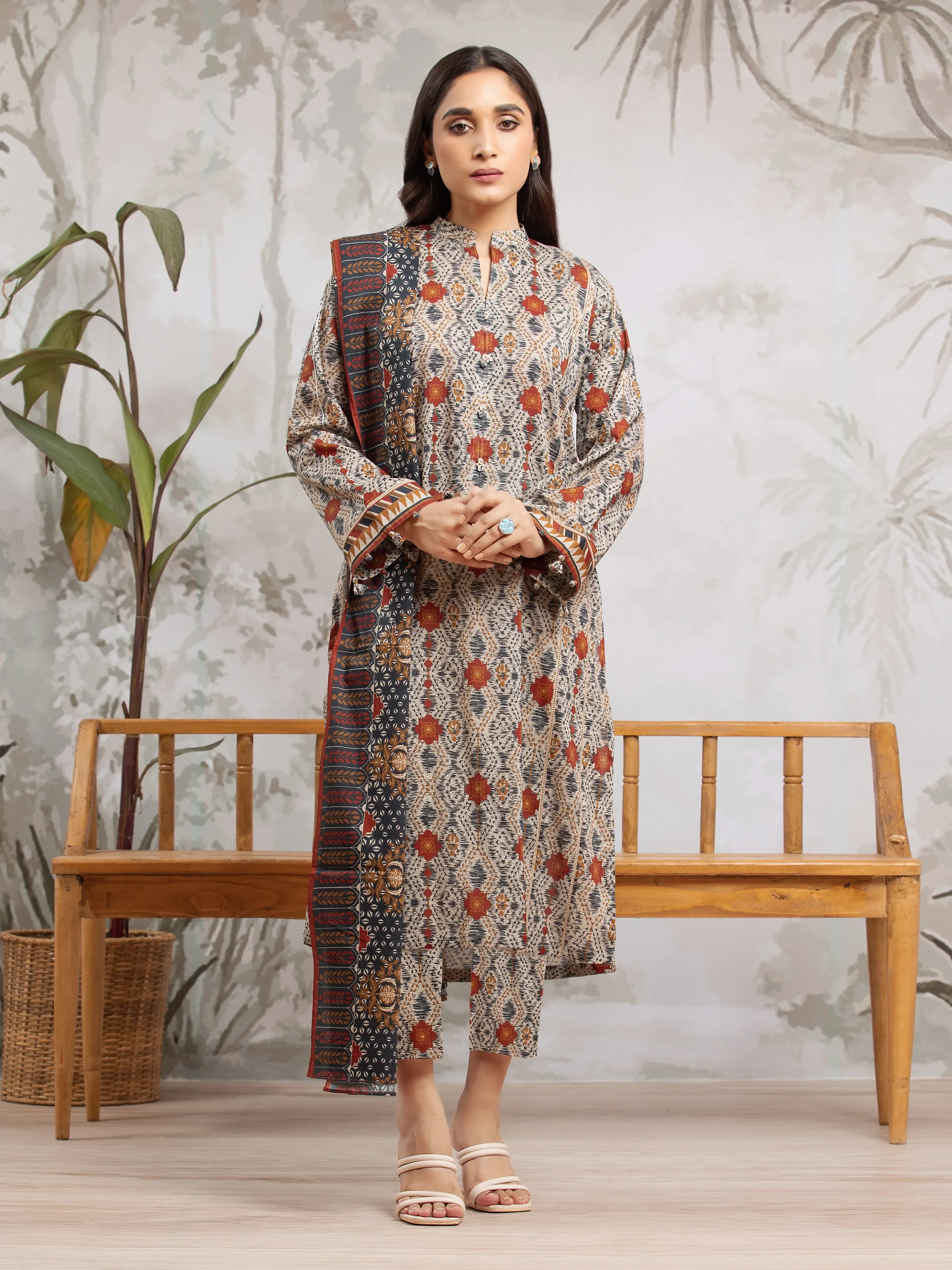 Printed Khaddar Shirt - EWU24A3-29327S