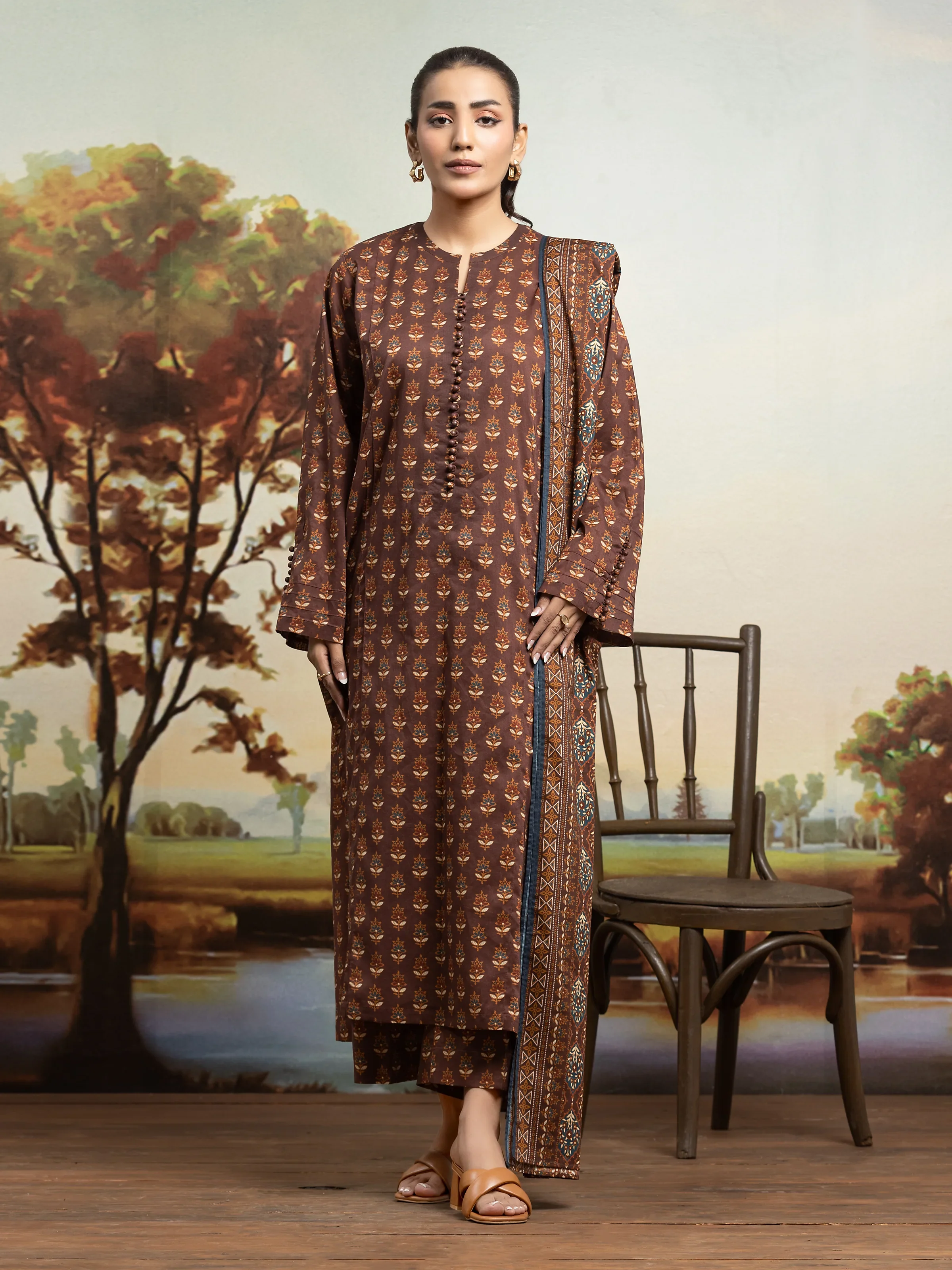 Printed Khaddar Suit - EWU24A3-29719-3P