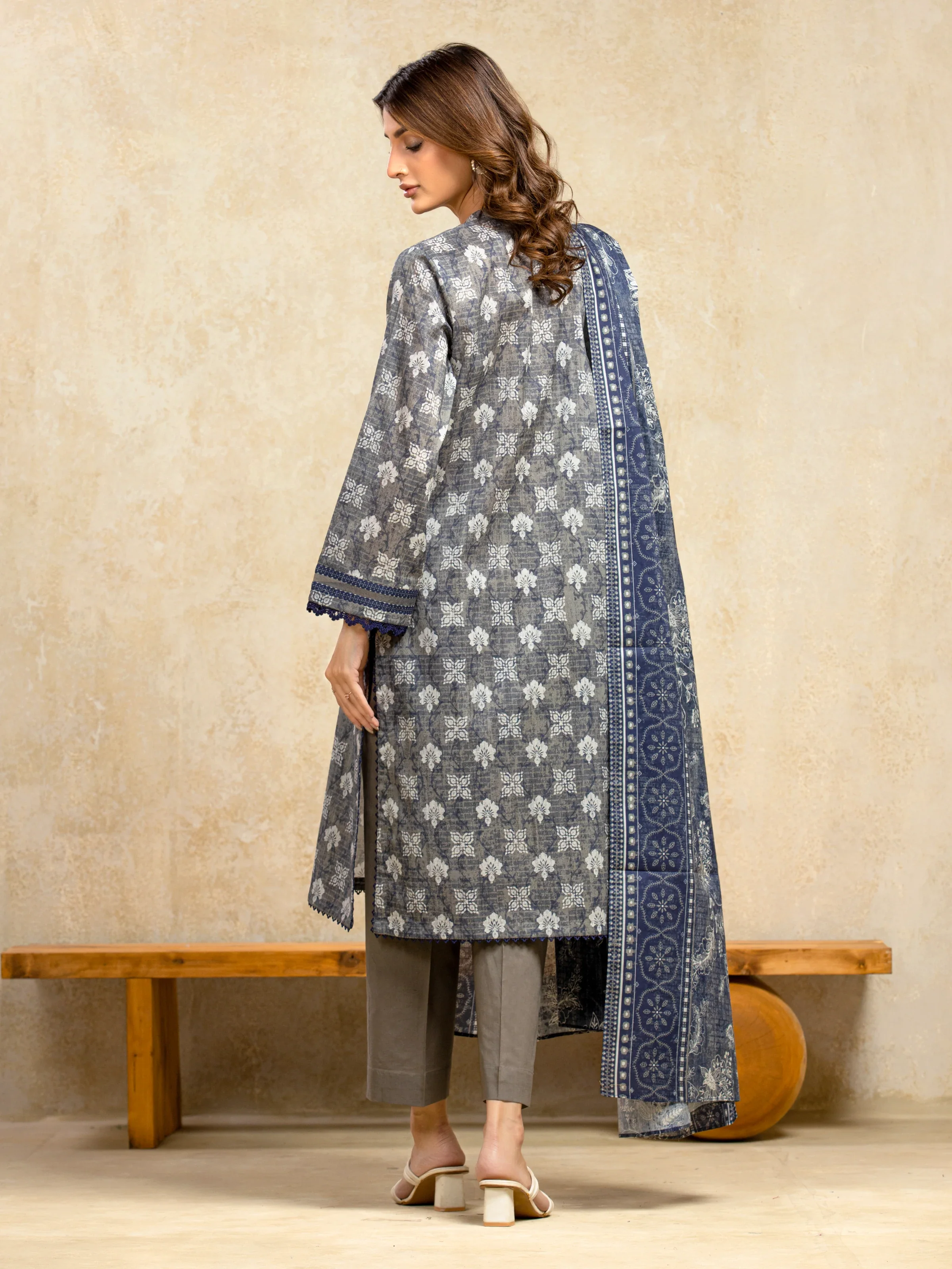 Printed Khaddar Suit - EWU5A3-35999-3P - Image 6