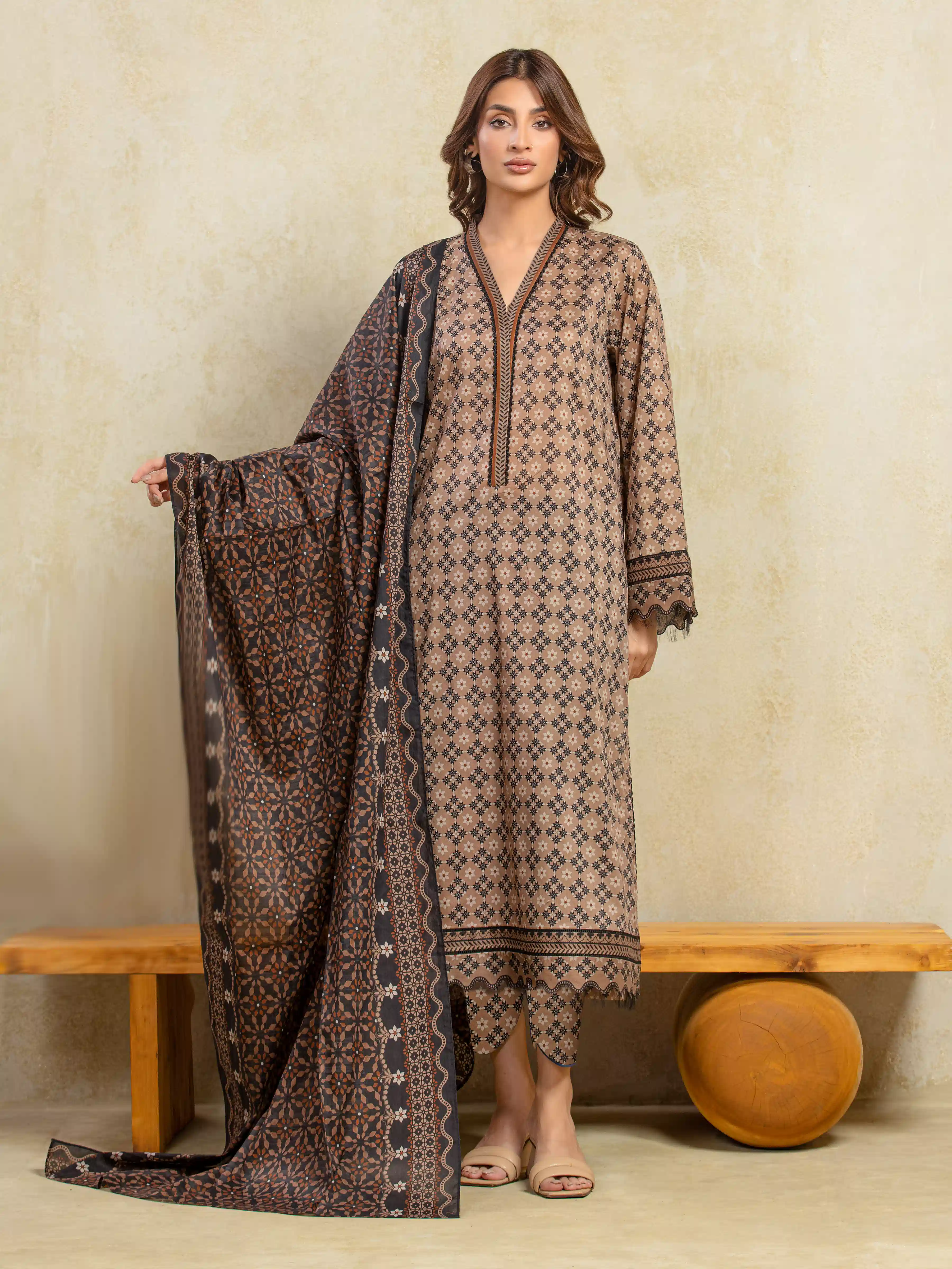Printed Khaddar Shirt - EWU5A3-36101S